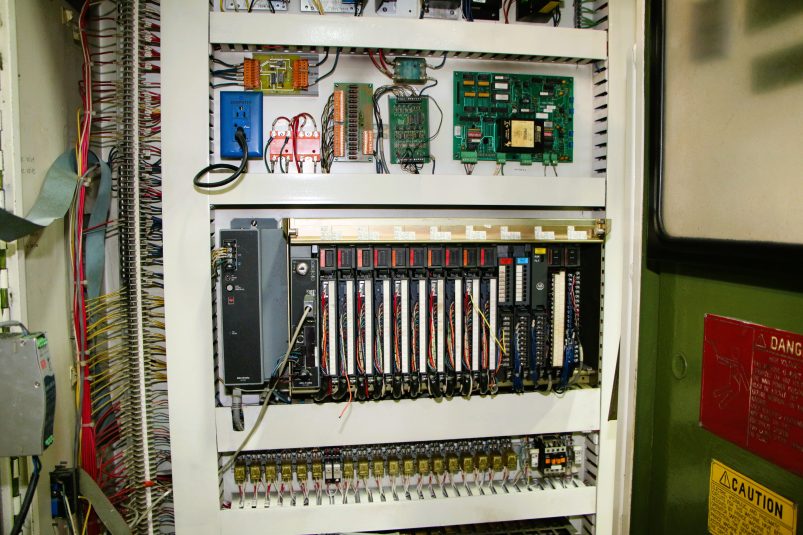 Imagen detallada de la máquina de fundición a presión de cámara fría usada