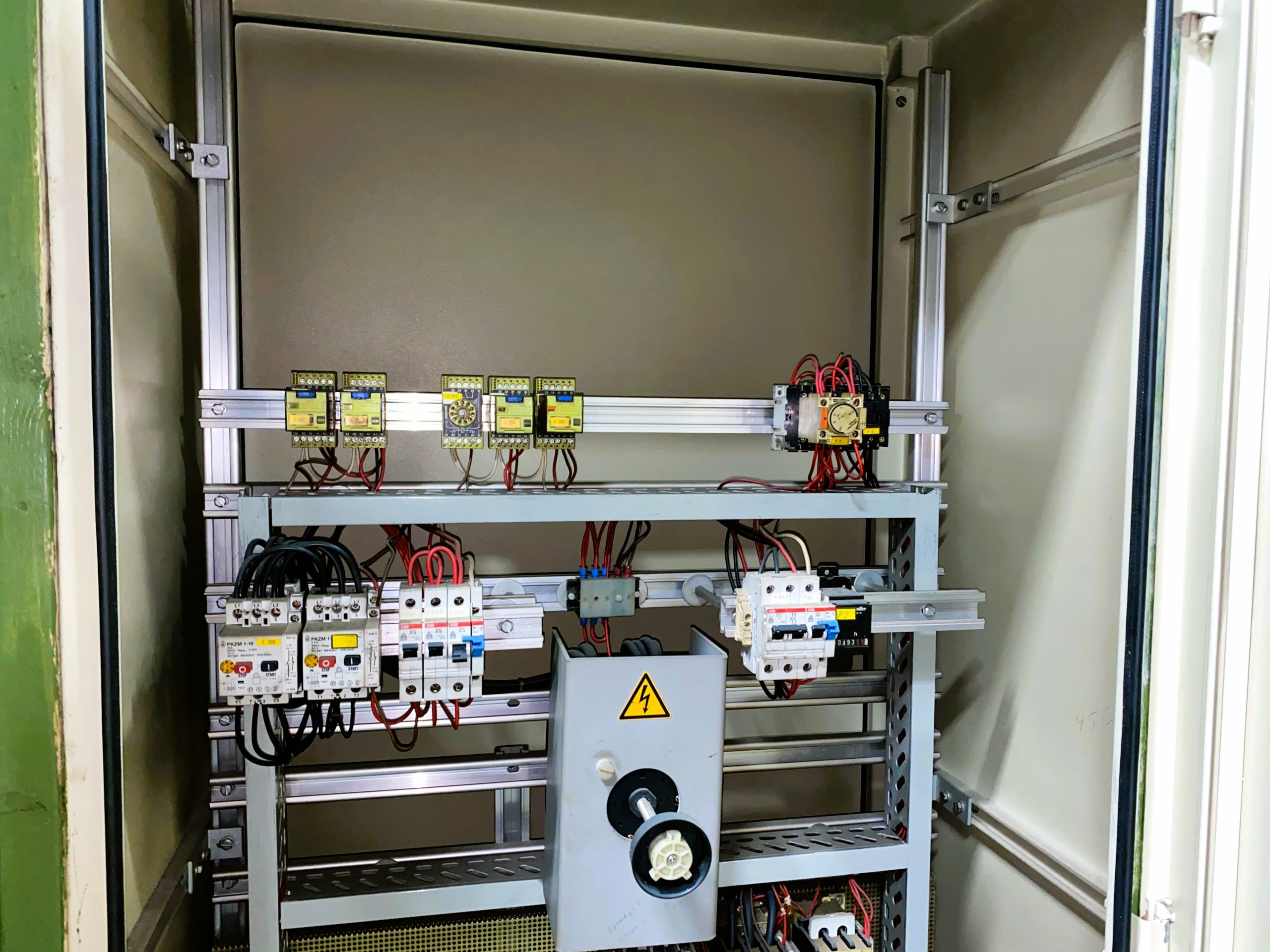 Picture of Used Cold Chamber Die Casting Machine