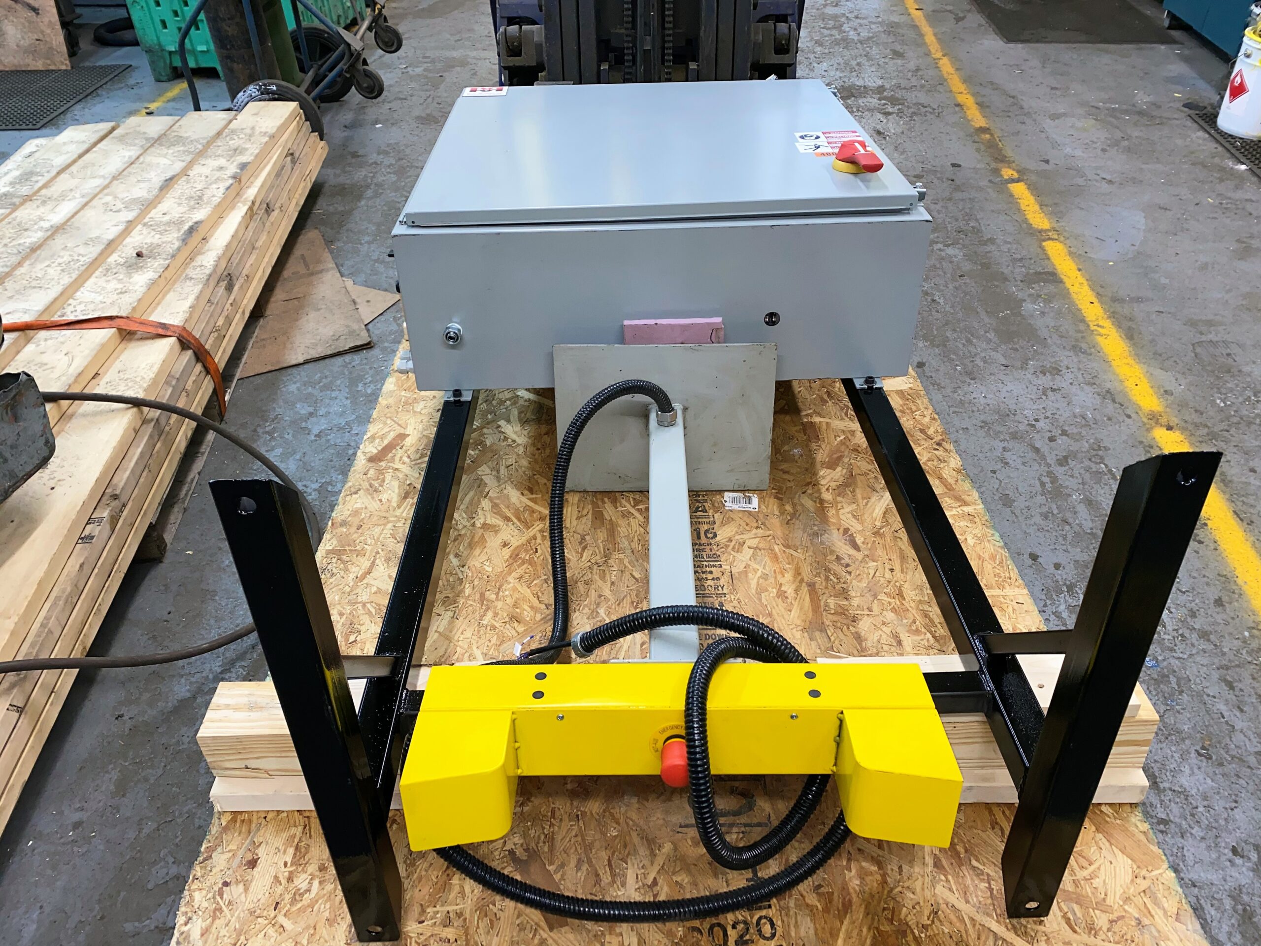 Detailed image of Used Trim Press for Die Casting