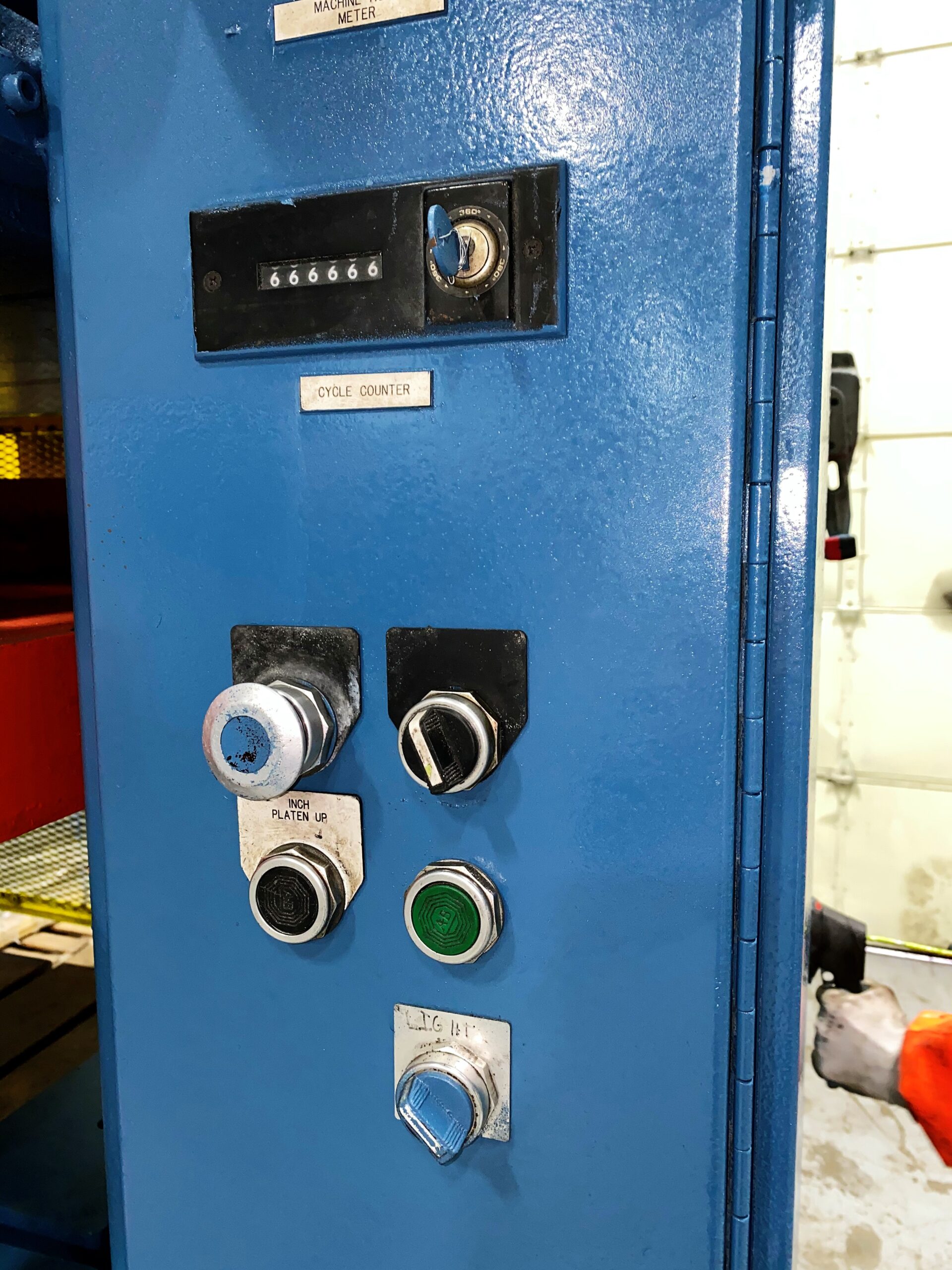 Picture of Used Trim Press for Die Casting