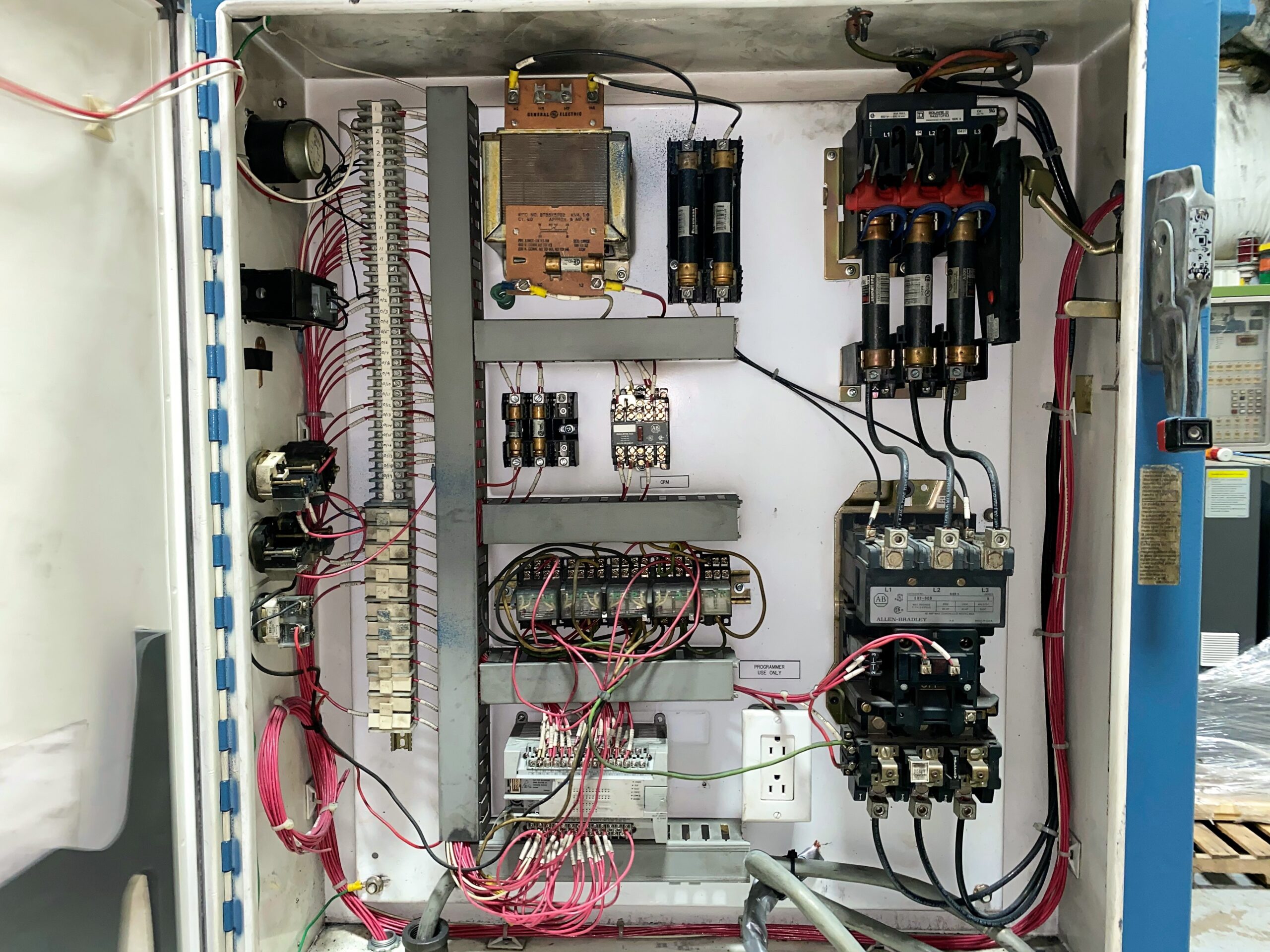 Detailed Picture of Used Trim Press for Die Casting