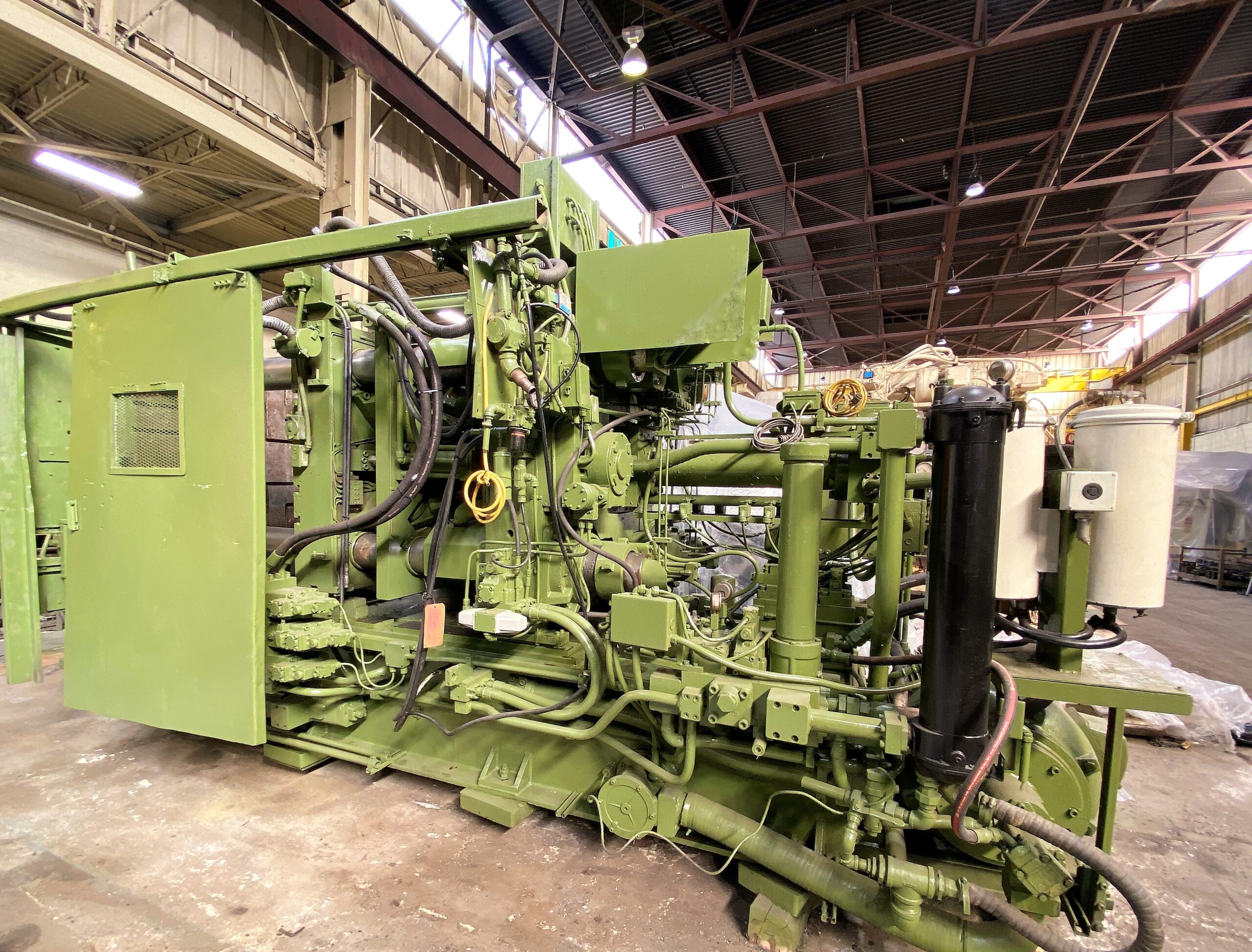 Detailed Picture of Used Cold Chamber Die Casting Machine