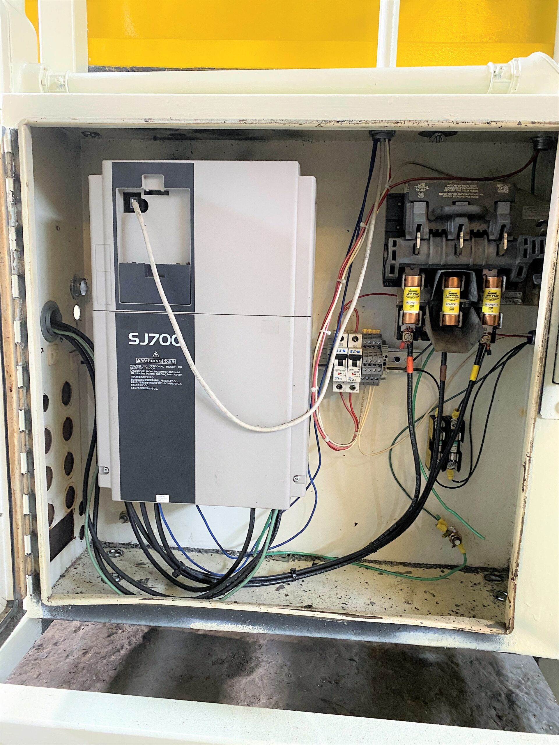 Detailed Picture of Used Trim Press for Die Casting