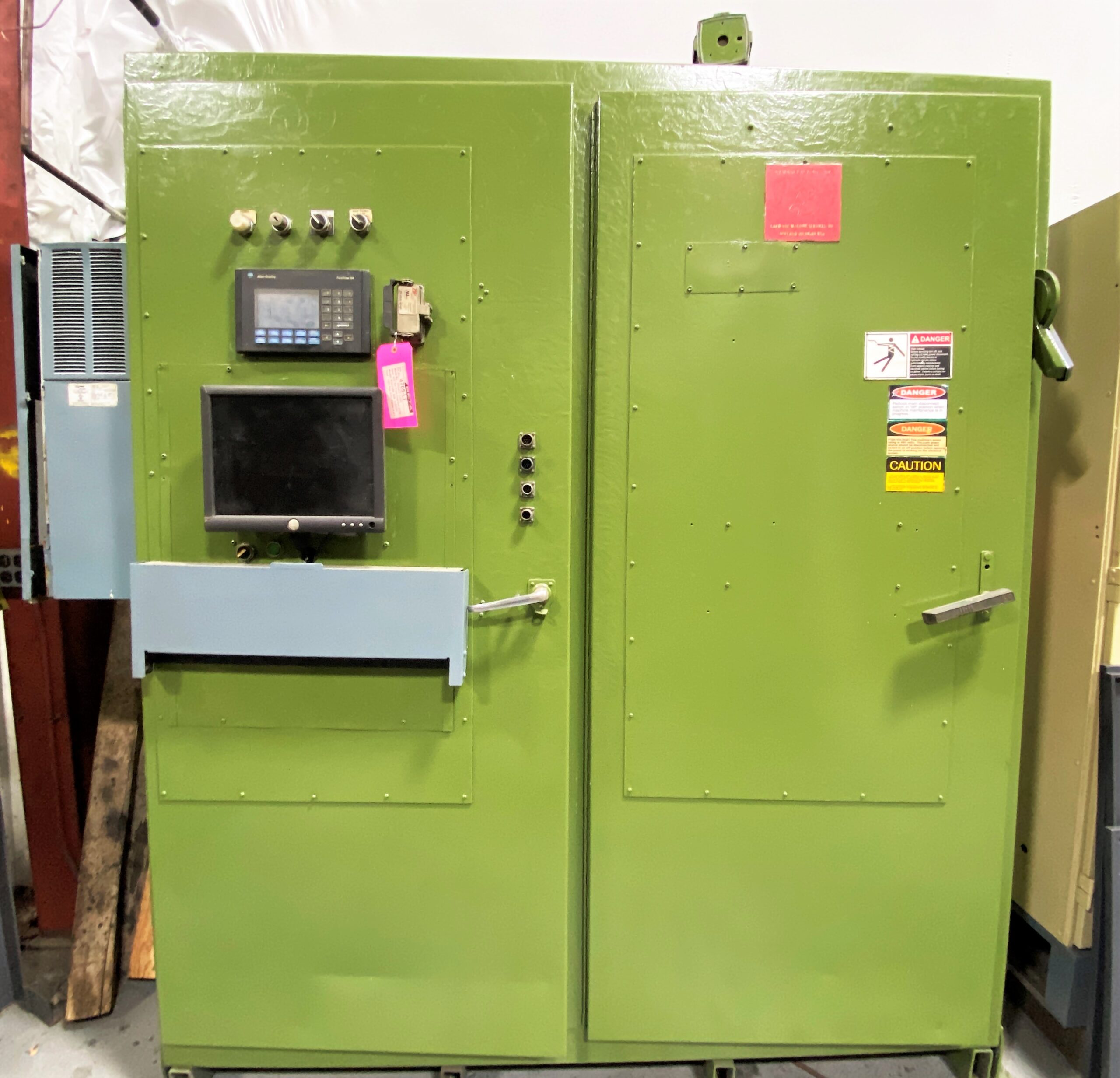Detailed Picture of Used Cold Chamber Die Casting Machine