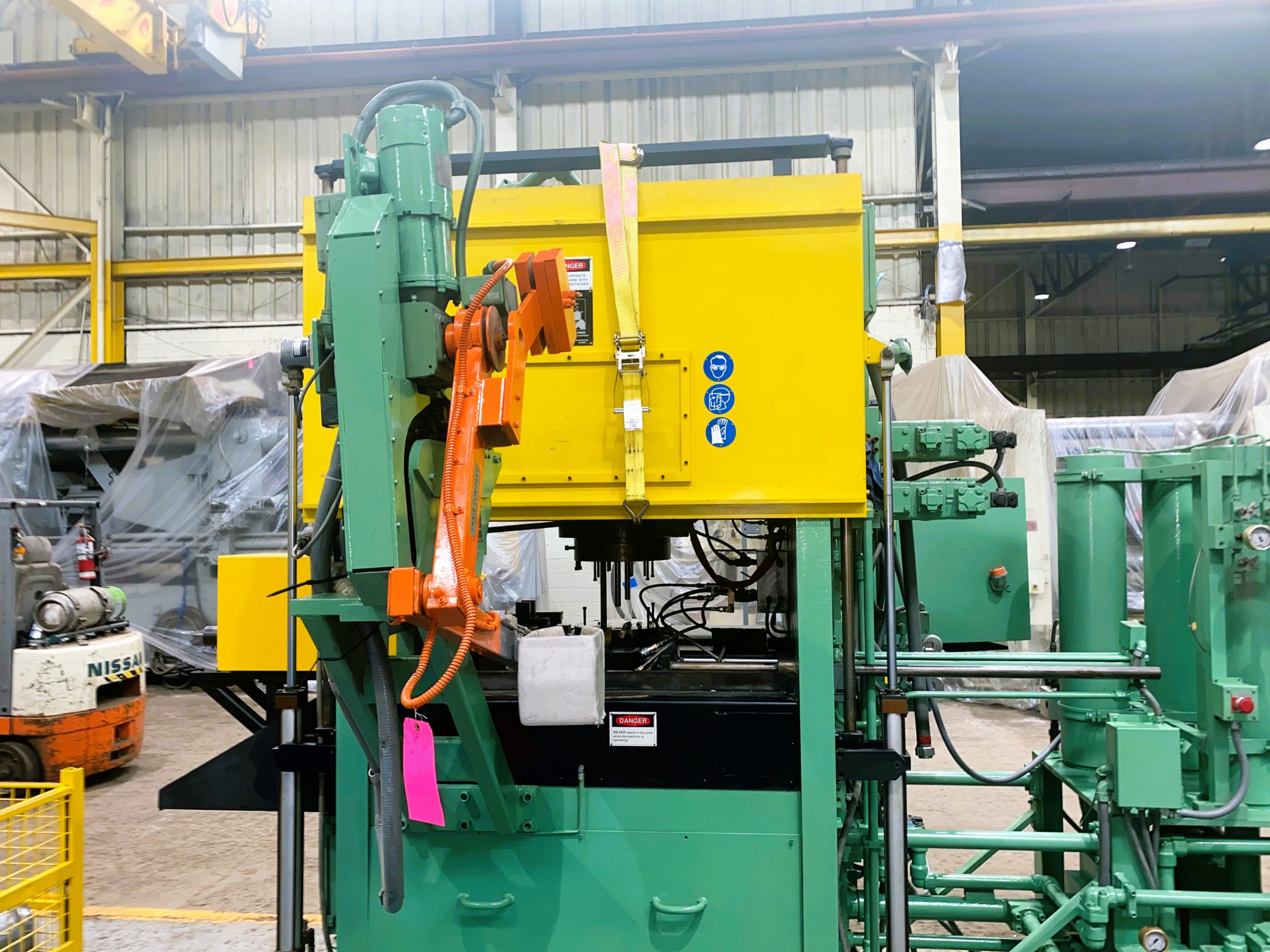Detailed Picture of Vertical Used Cold Chamber Die Casting Machine