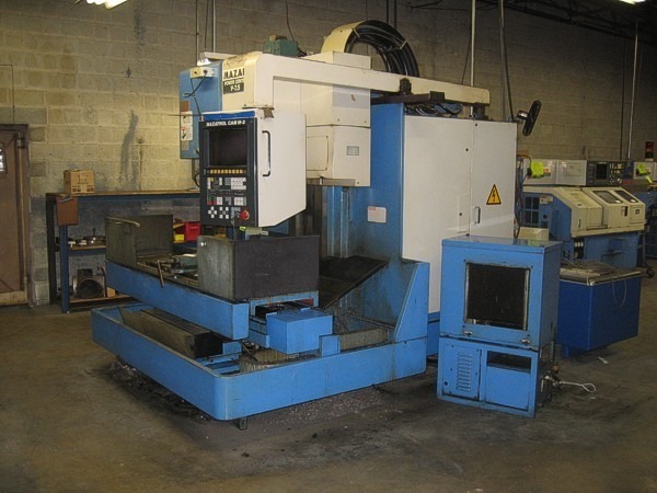 Picture of Se vende máquina CNC vertical Mazak usada