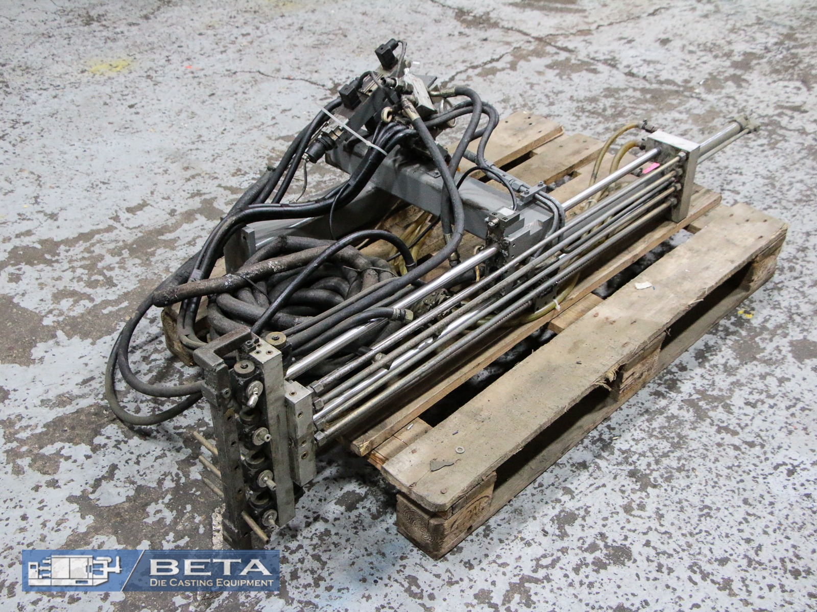 Detailed Picture of Used Cold Chamber Die Casting Machine