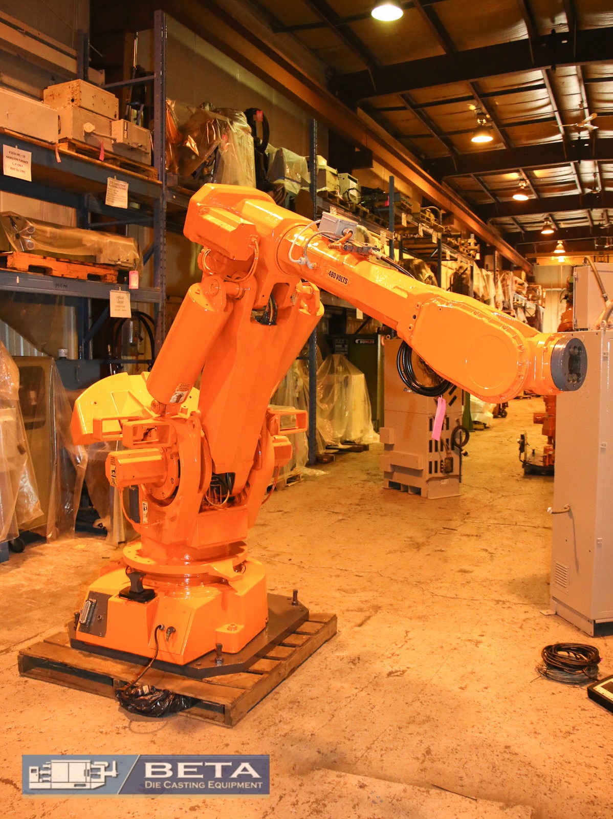 Imagen detallada de Robot industrial ABB para fundición usado