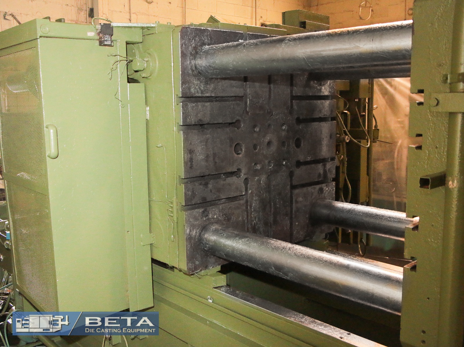 Detailed Picture of Used Cold Chamber Die Casting Machine