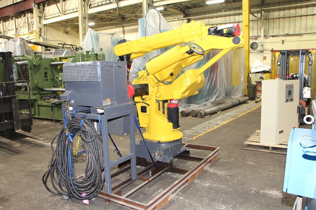 Image of Used Fanuc Foundry Industrial Robot