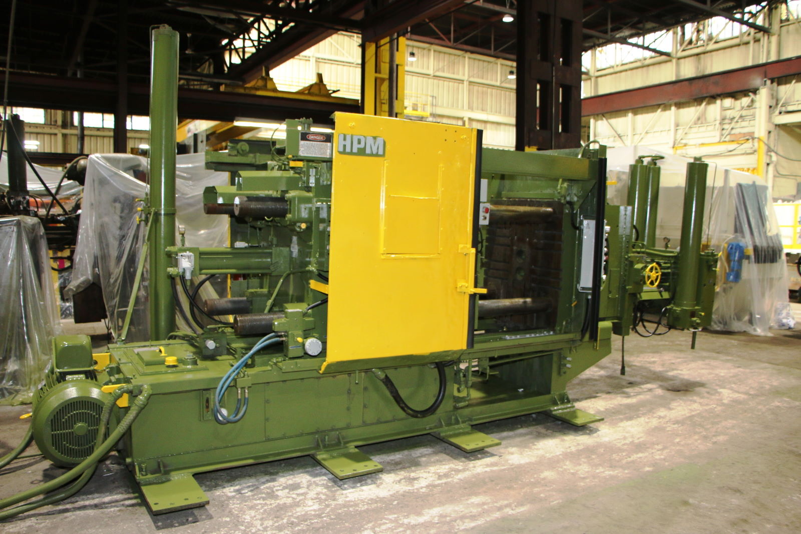 Detailed Picture of Used Cold Chamber Die Casting Machine