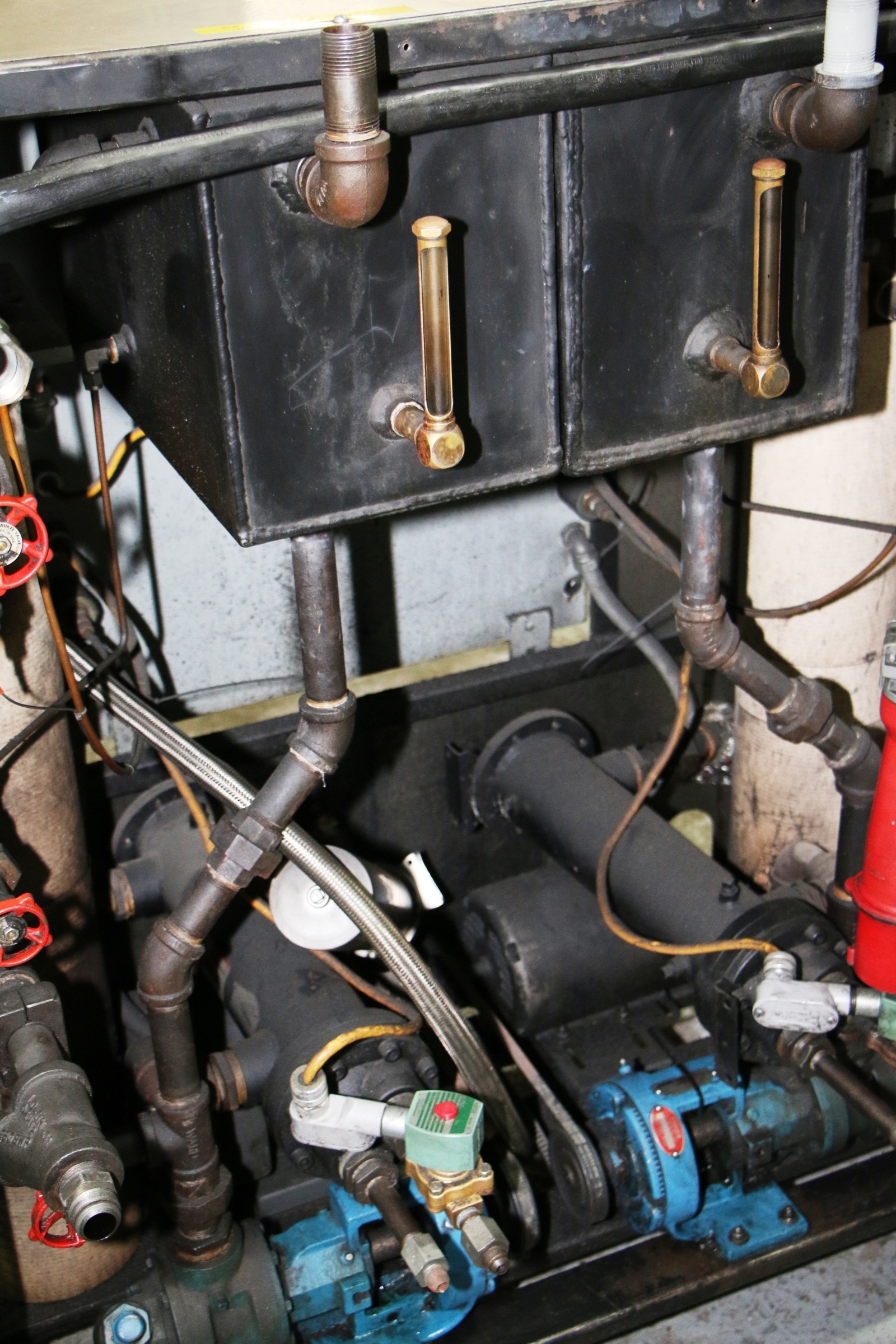 Detailed Picture of Used QPC Hot Oil Temperature Control Unit
