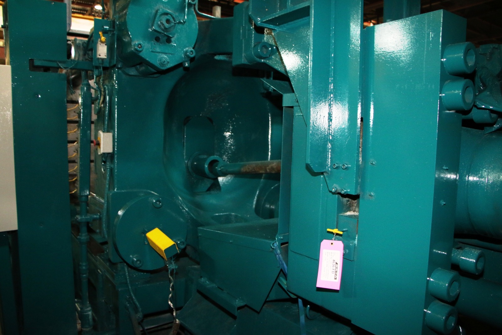 Detailed Picture of Used Cold Chamber Die Casting Machine