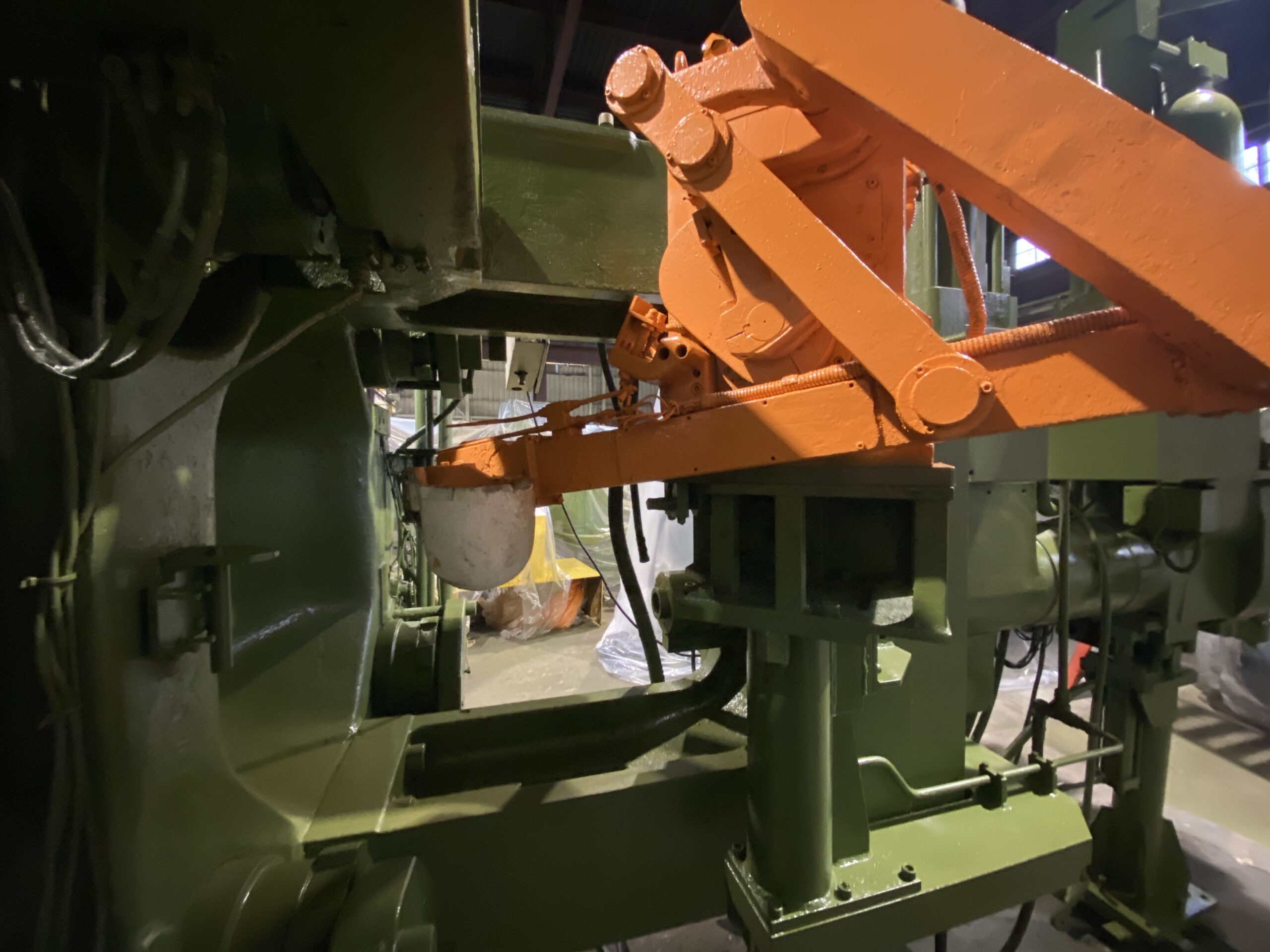 Detailed Picture of Used Cold Chamber Die Casting Machine