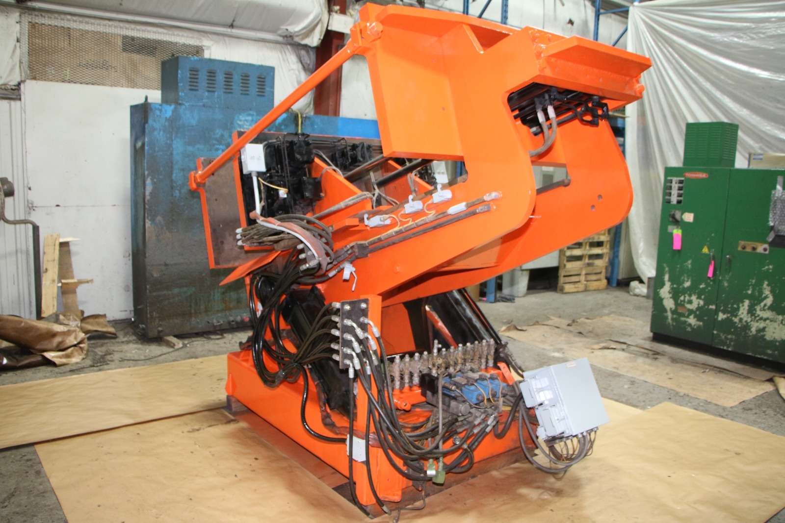 Detailed Picture of Used Hall Tilt Pour Gravity Casting Machine