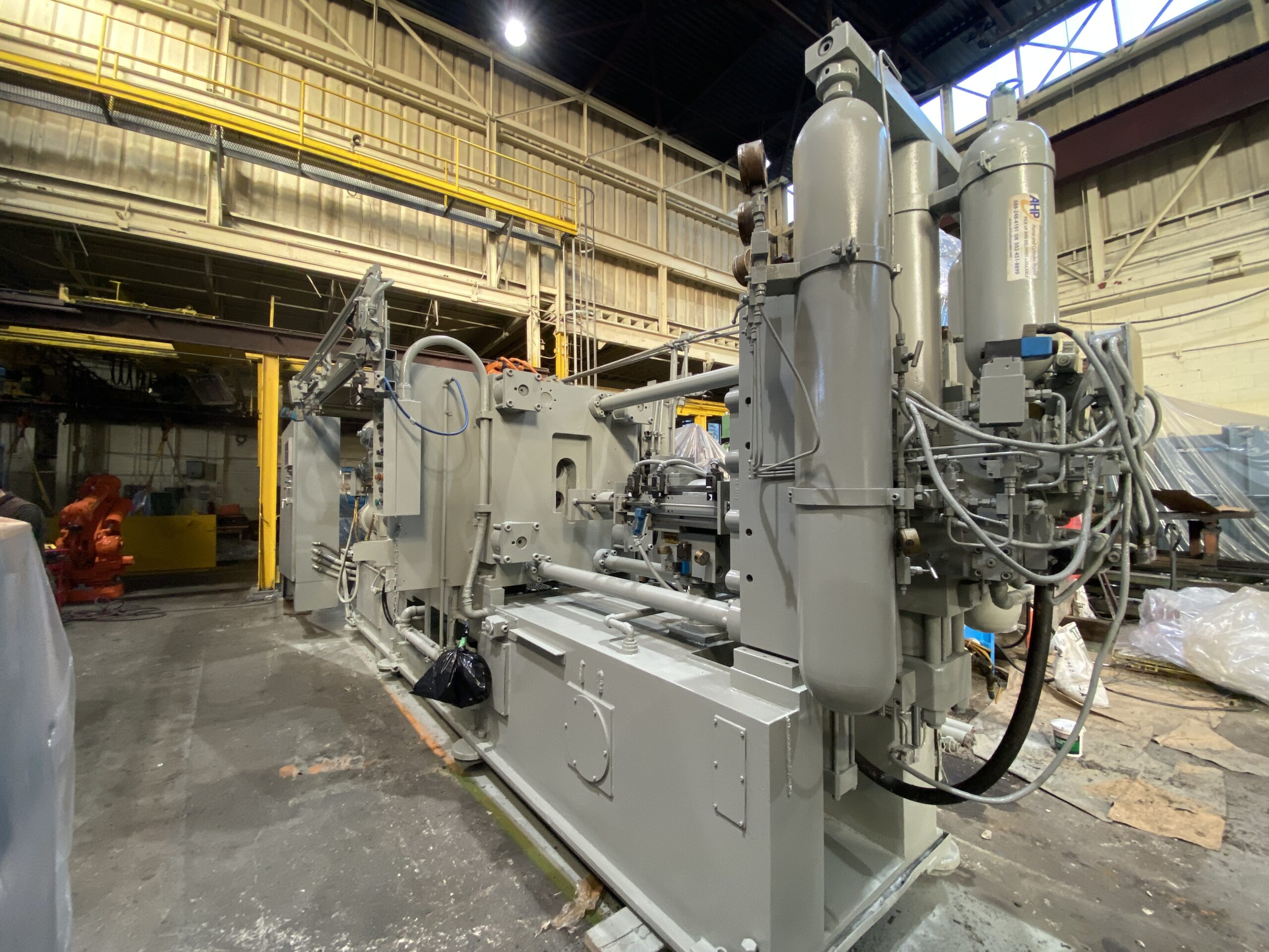 Detailed Picture of Used Cold Chamber Die Casting Machine