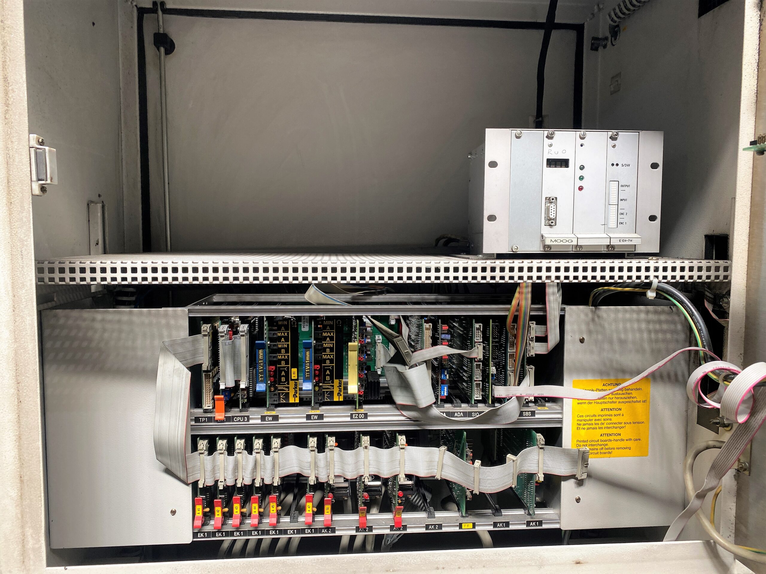 Detailed Picture of Used Hot Chamber Die Casting Machine