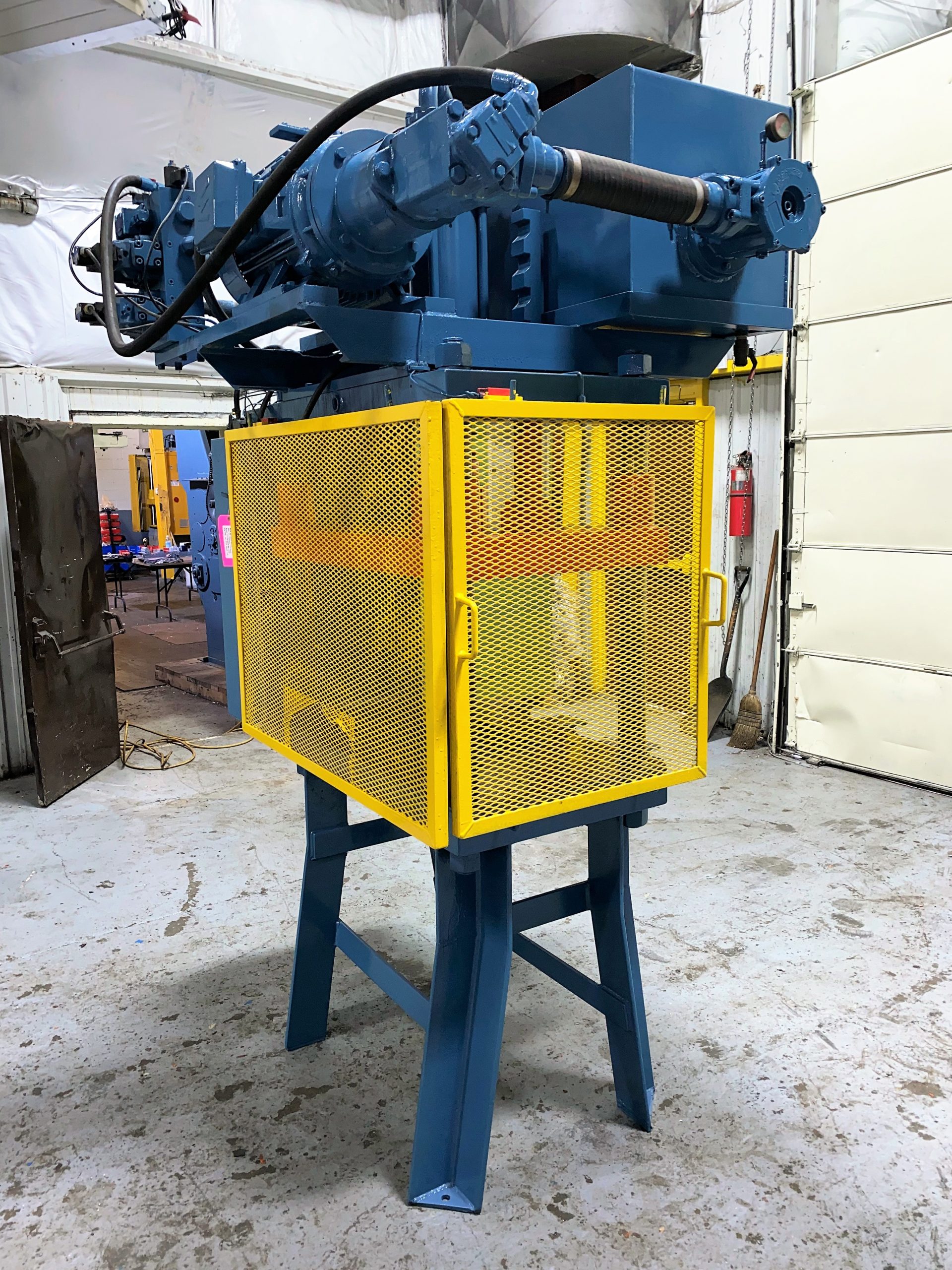 Detailed Picture of Used Trim Press for Die Casting