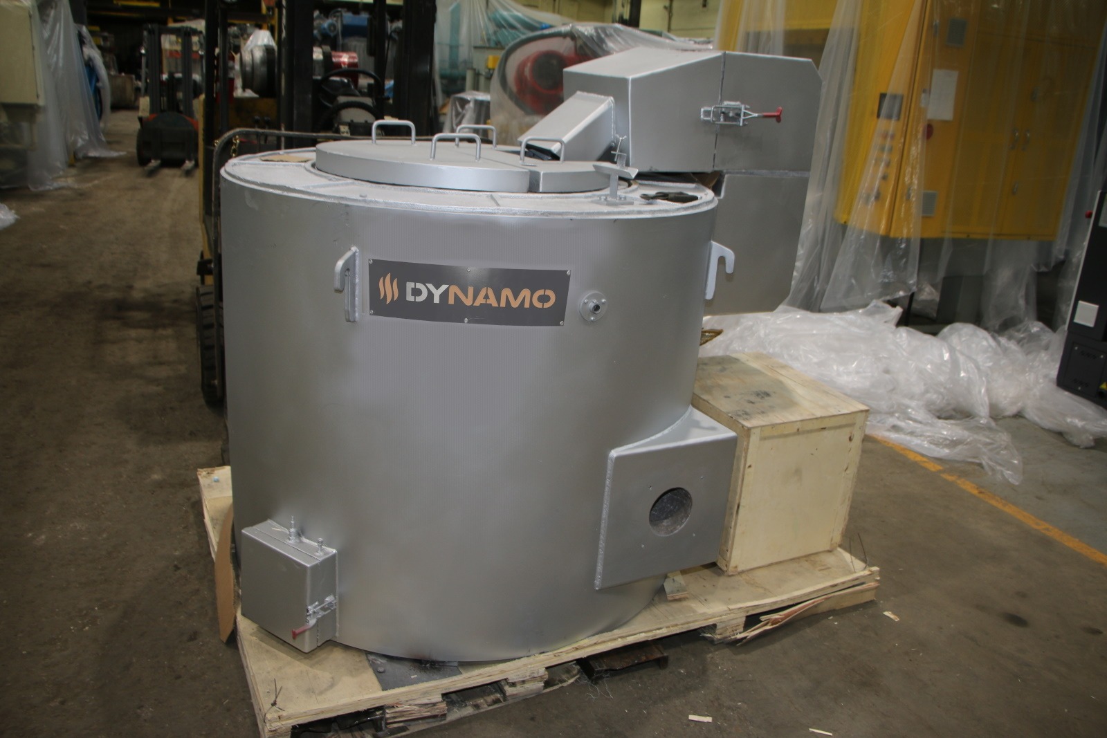 Picture of Used Dynamo Melting and Holding Gas Furnace