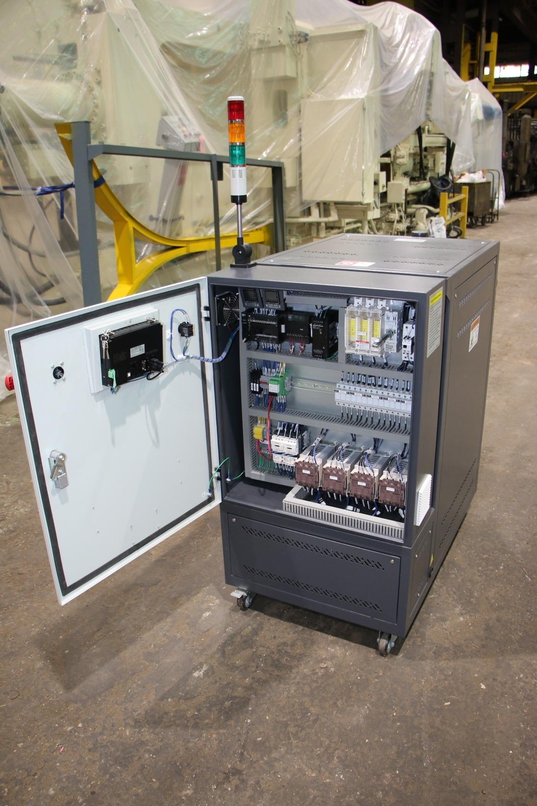 Detailed image of New Metalpress Hot Oil Temperature Control Unit