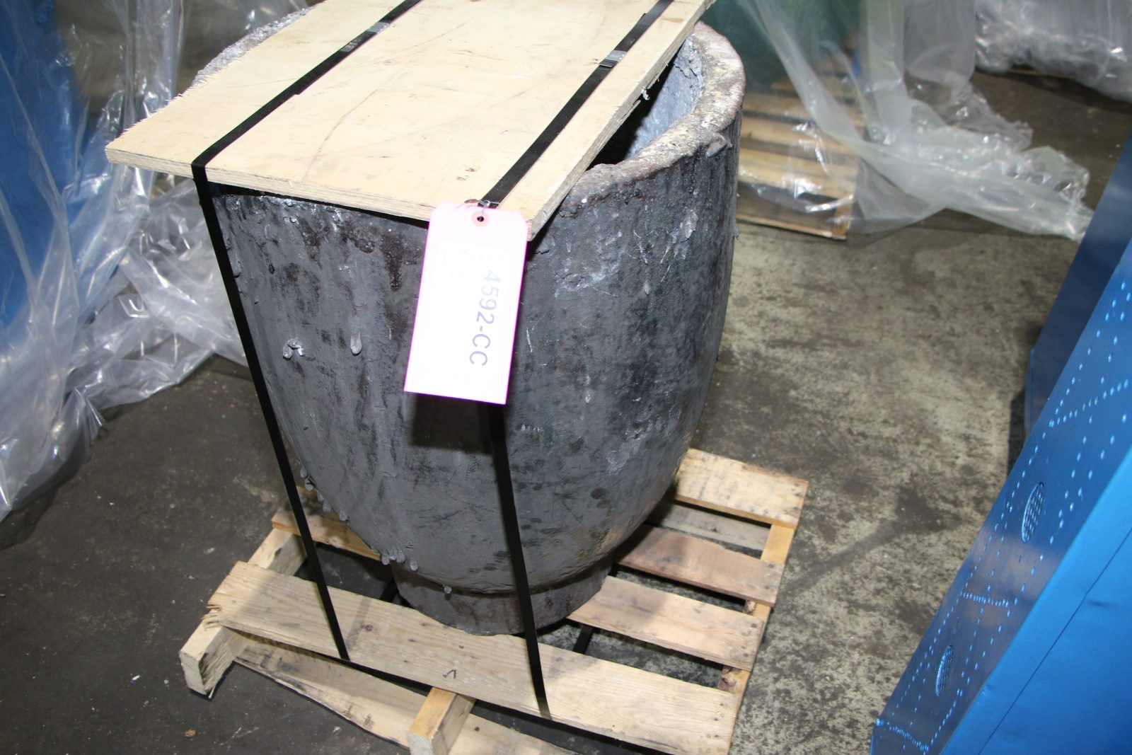 Detailed image of Used Gasmac Electric Melting and Holding Furnace