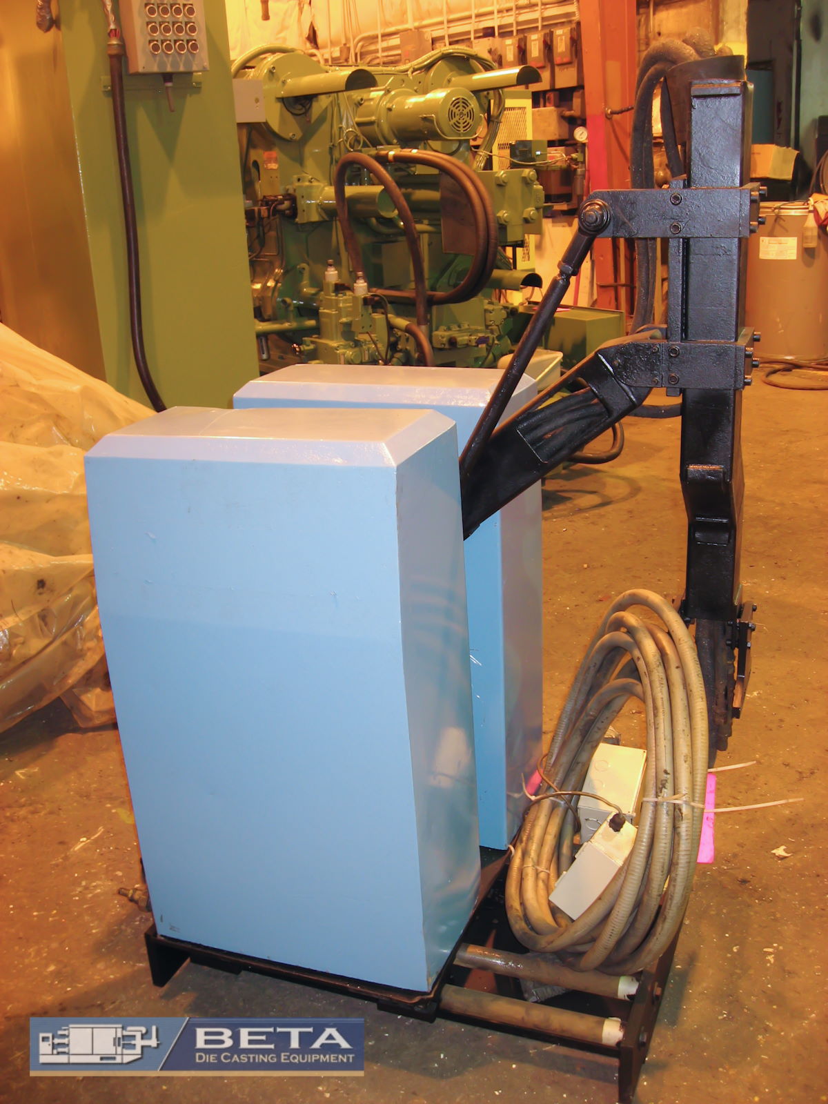 Image of Pulverizador Advance usado para fundición a presión