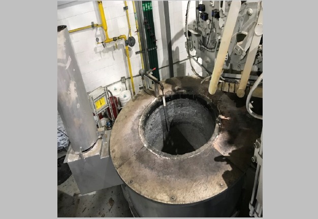 Image of Used Gas Melting Furnace