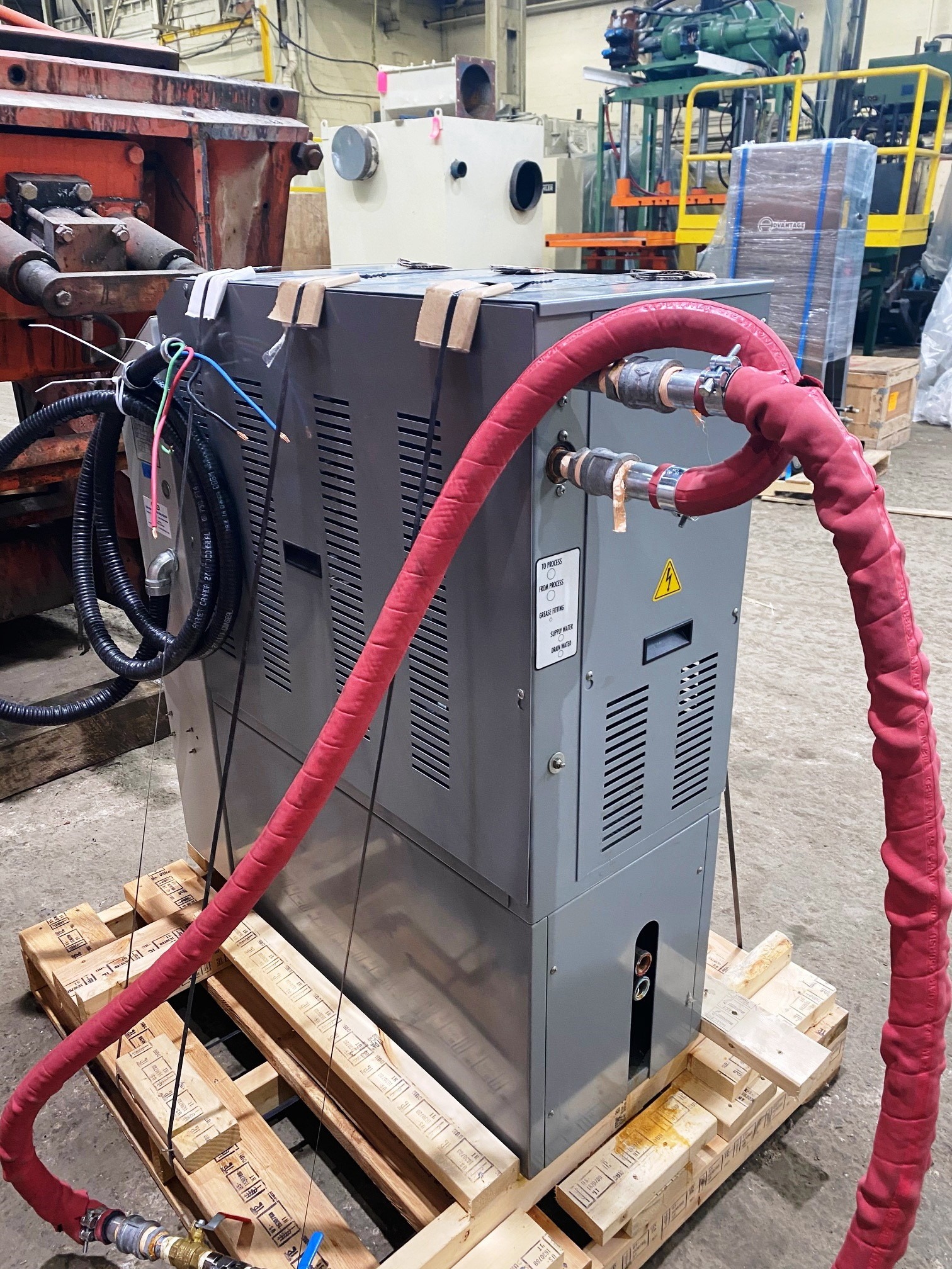 Picture of Used Mokon Single Zone Hot Oil Temperature Control Unit