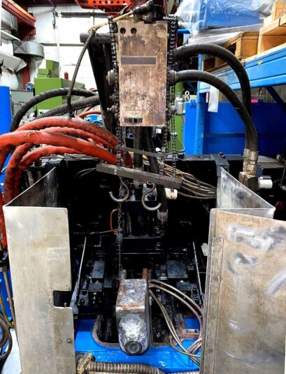 Imagen detallada de la máquina de fundición a presión Techmire Multi-Slide usada
