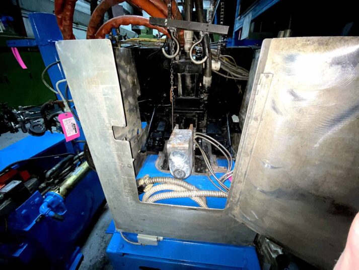 Foto de la máquina de fundición a presión Techmire Multi-Slide de segunda mano
