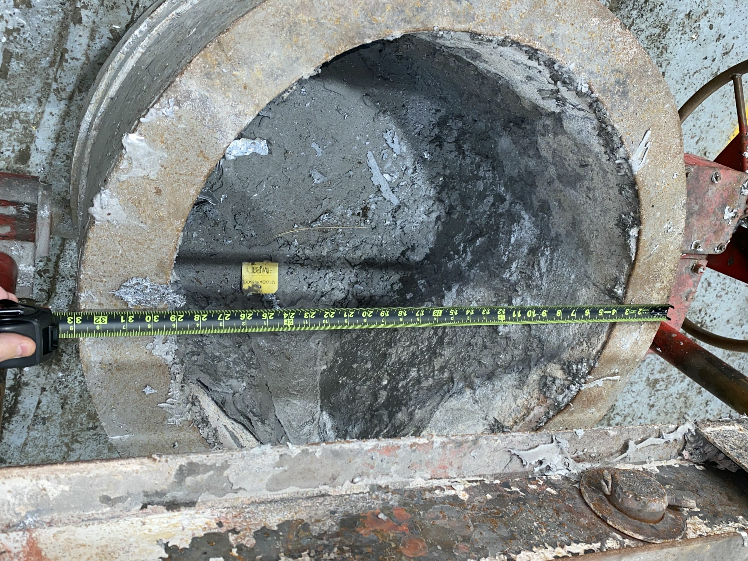 Picture of Used Geared Lip Pour Ladle