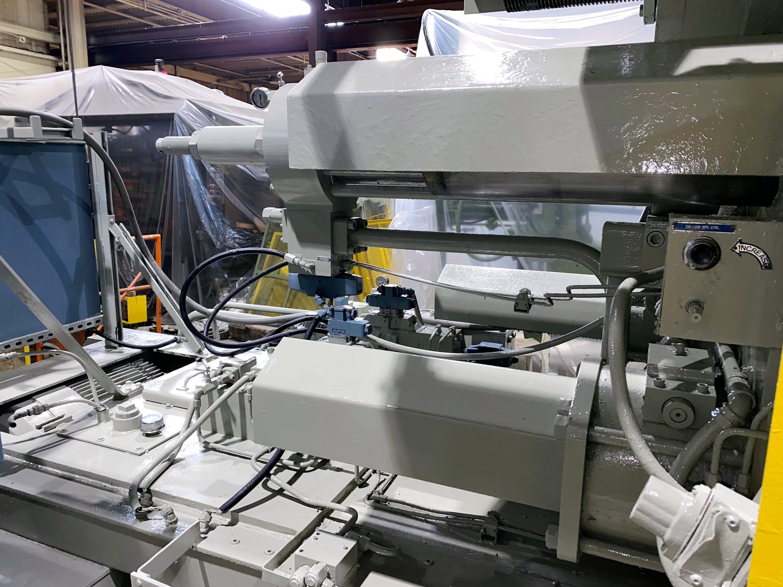 Detailed Picture of Used Cold Chamber Die Casting Machine