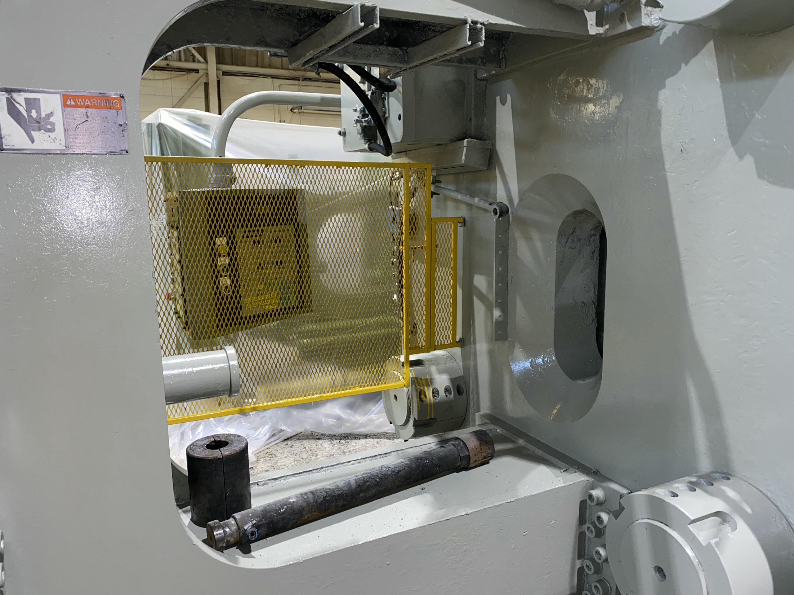 Detailed Picture of Used Cold Chamber Die Casting Machine