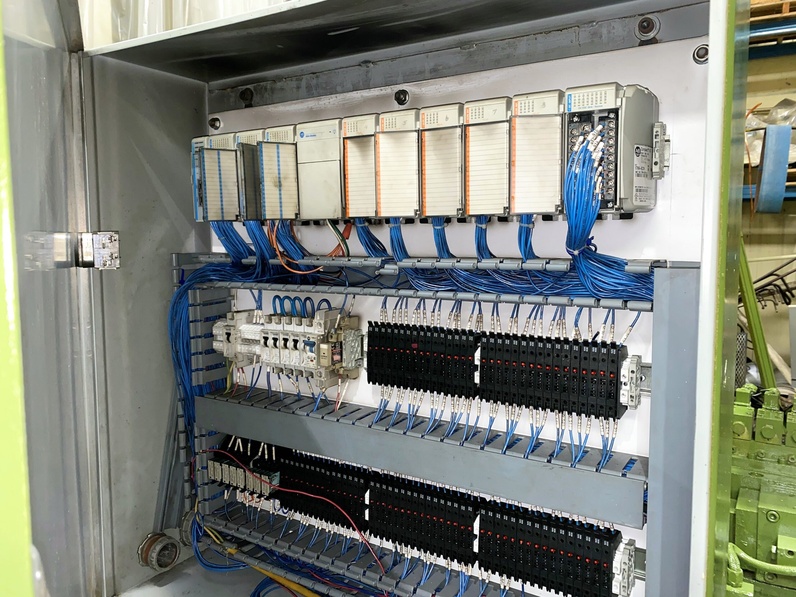 Detailed Picture of Used Hot Chamber Die Casting Machine