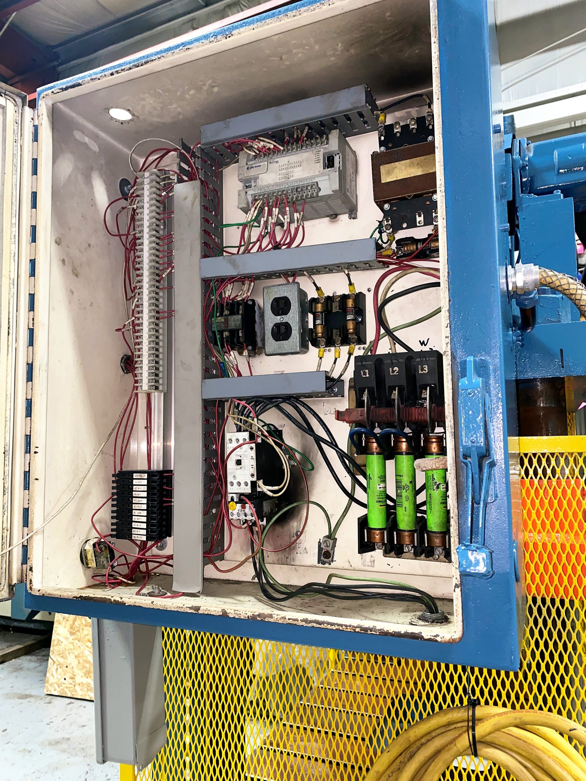 Detailed Picture of Used Trim Press for Die Casting