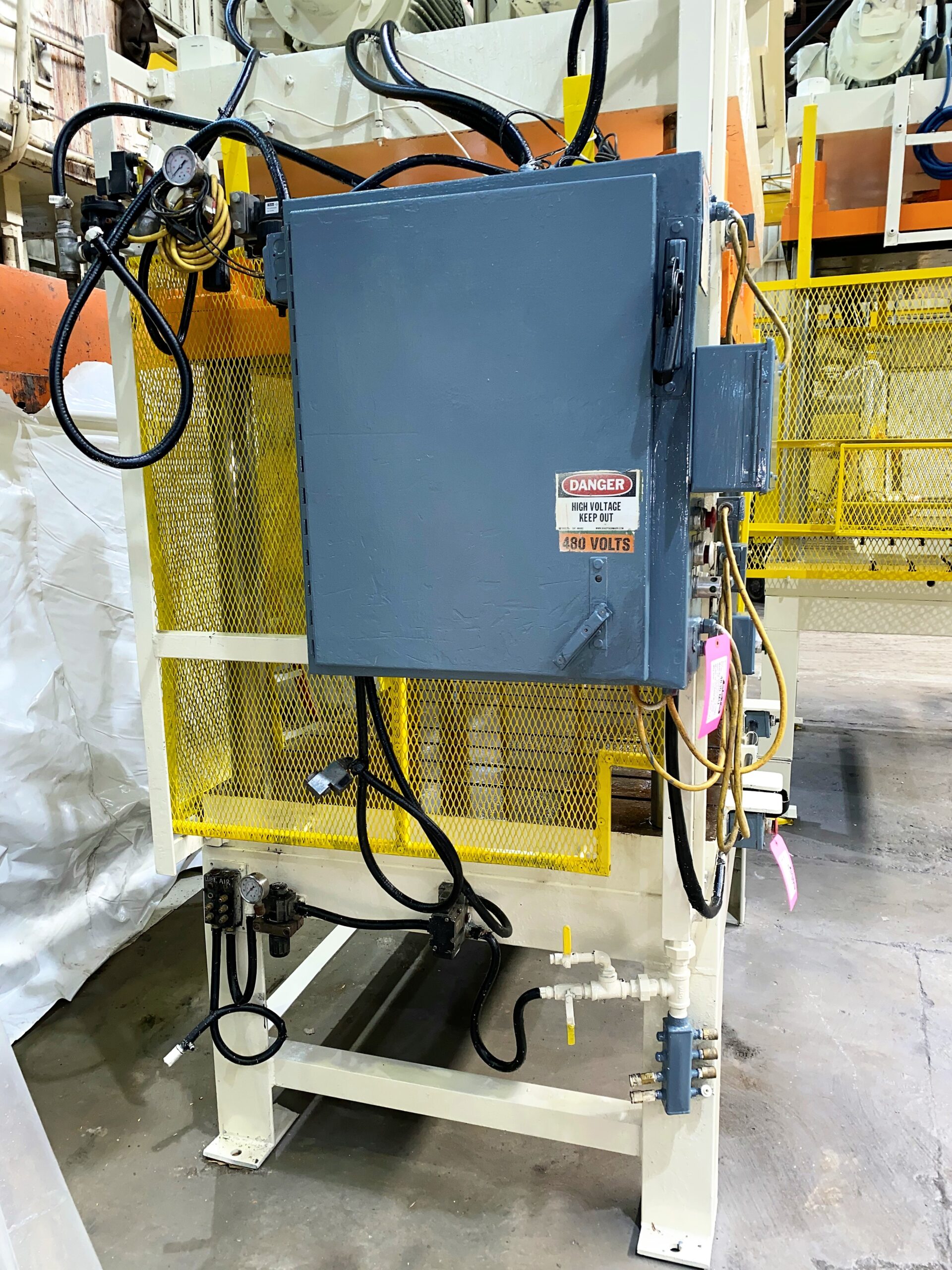 Detailed Picture of Used Trim Press for Die Casting