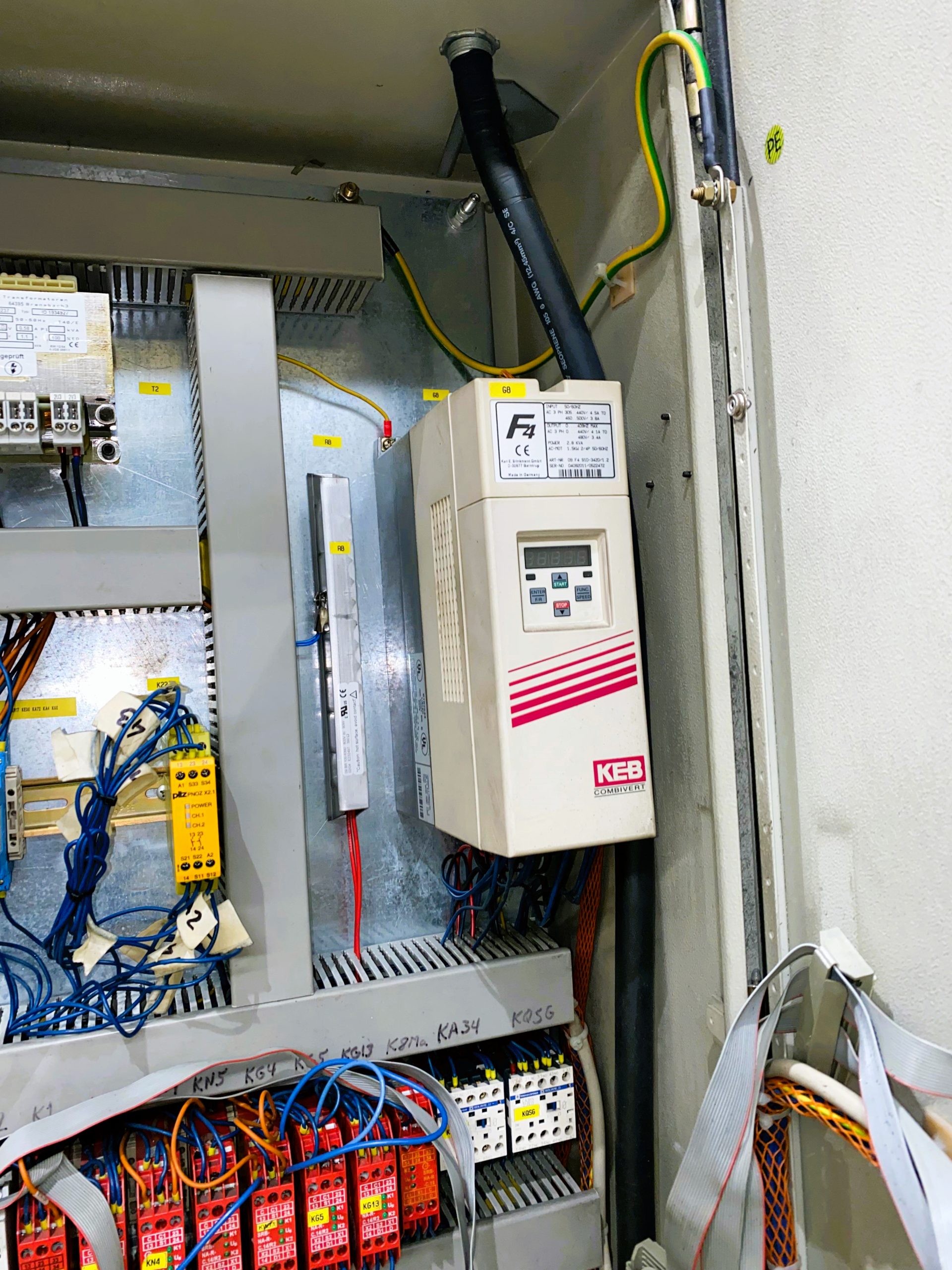 Detailed Picture of Used Trim Press for Die Casting