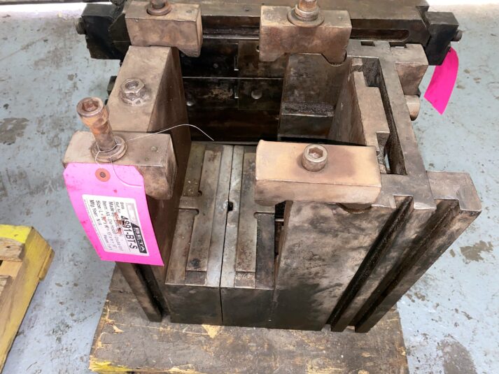 Picture of Used DME Standard Unit Die Holder