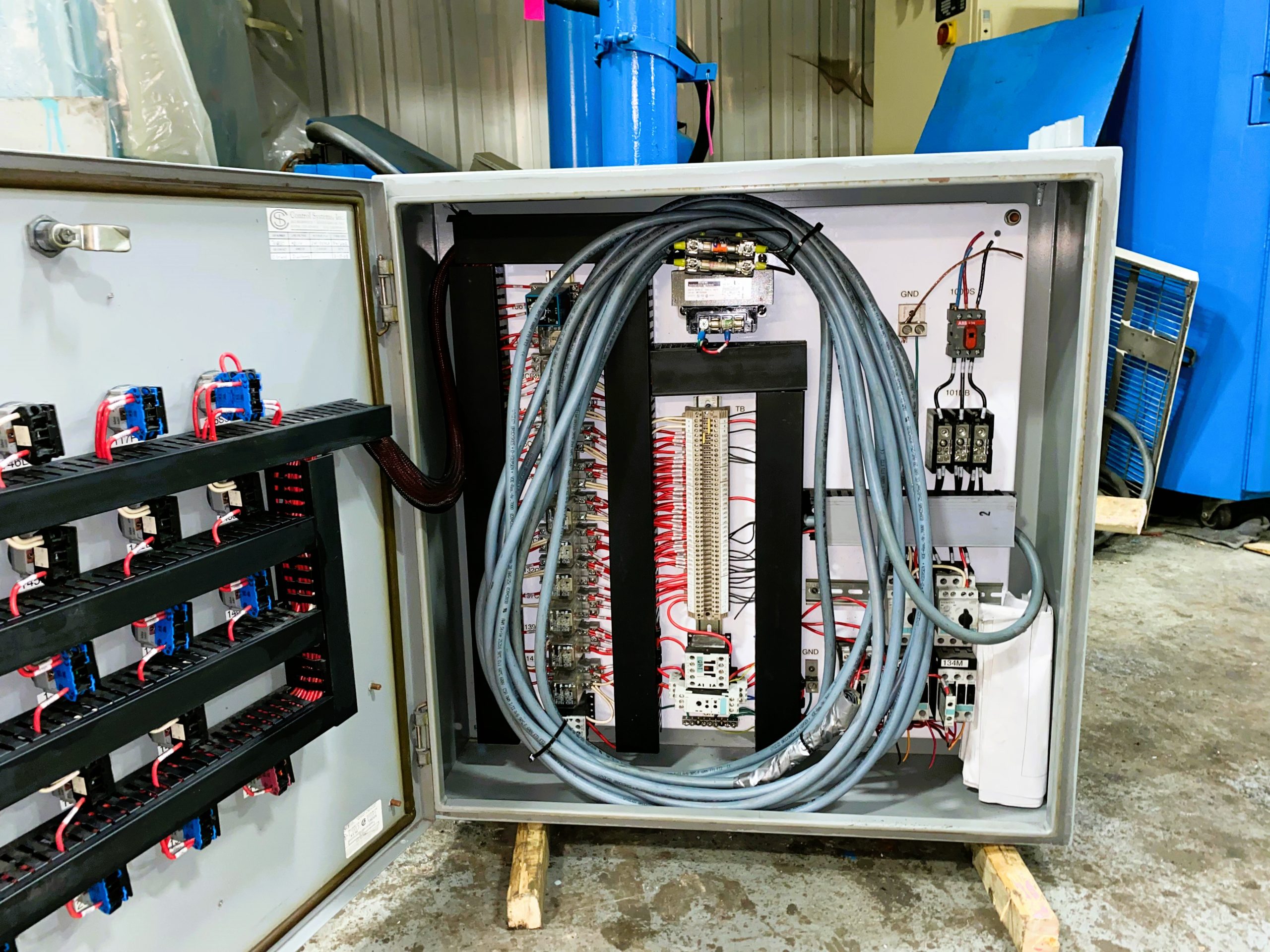 Detailed Picture of Used Carrier Ampli-Flow Shaker