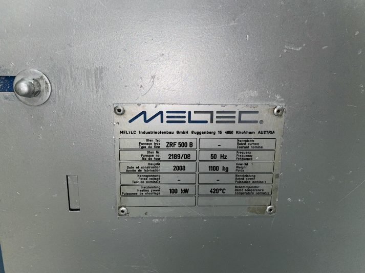 Imagen detallada del horno de refundición de zinc Meltec de segunda mano