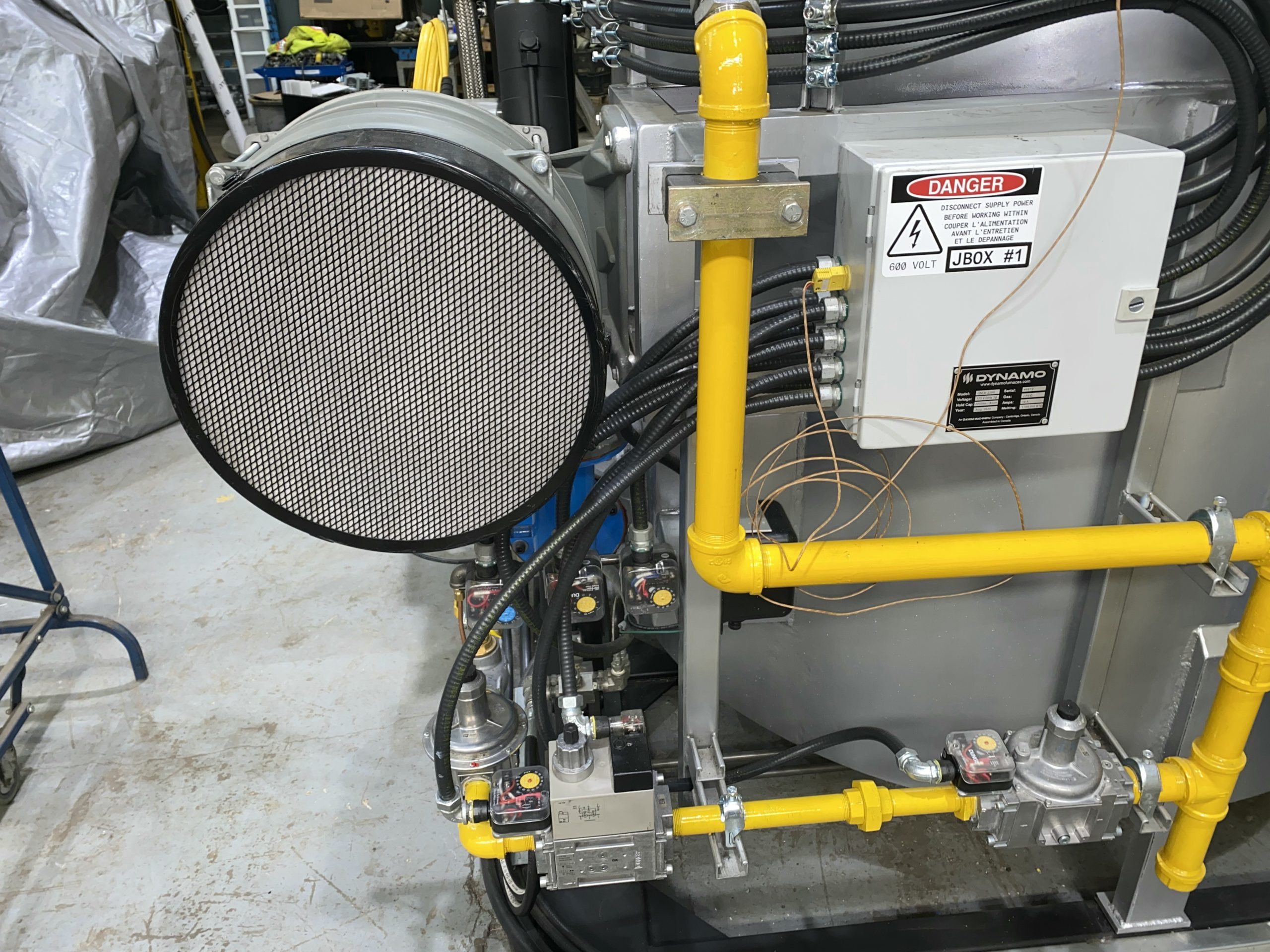 Picture of New Aluminum Gas Tilting Crucible Melting Furnace