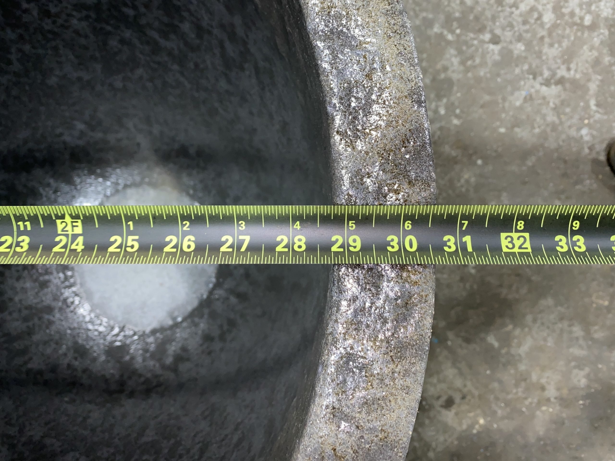 Picture of New Vesuvius Melting Furnace Crucible