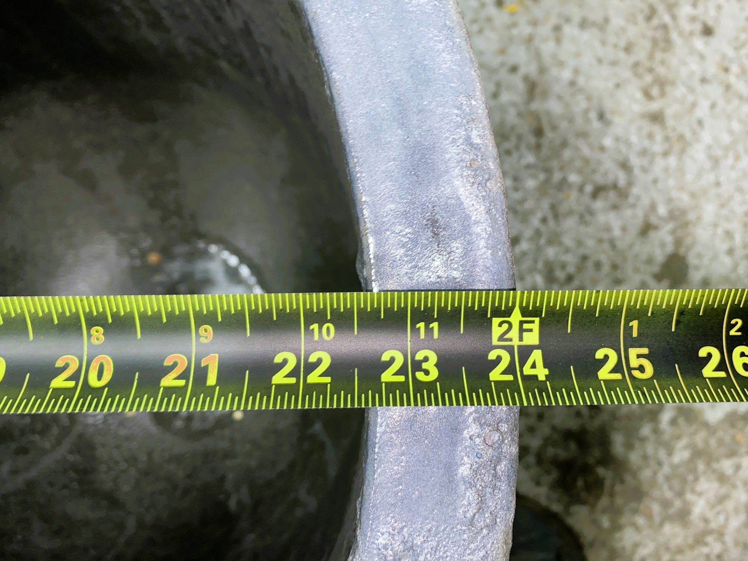 Detailed image of New Vesuvius Melting Furnace Crucible