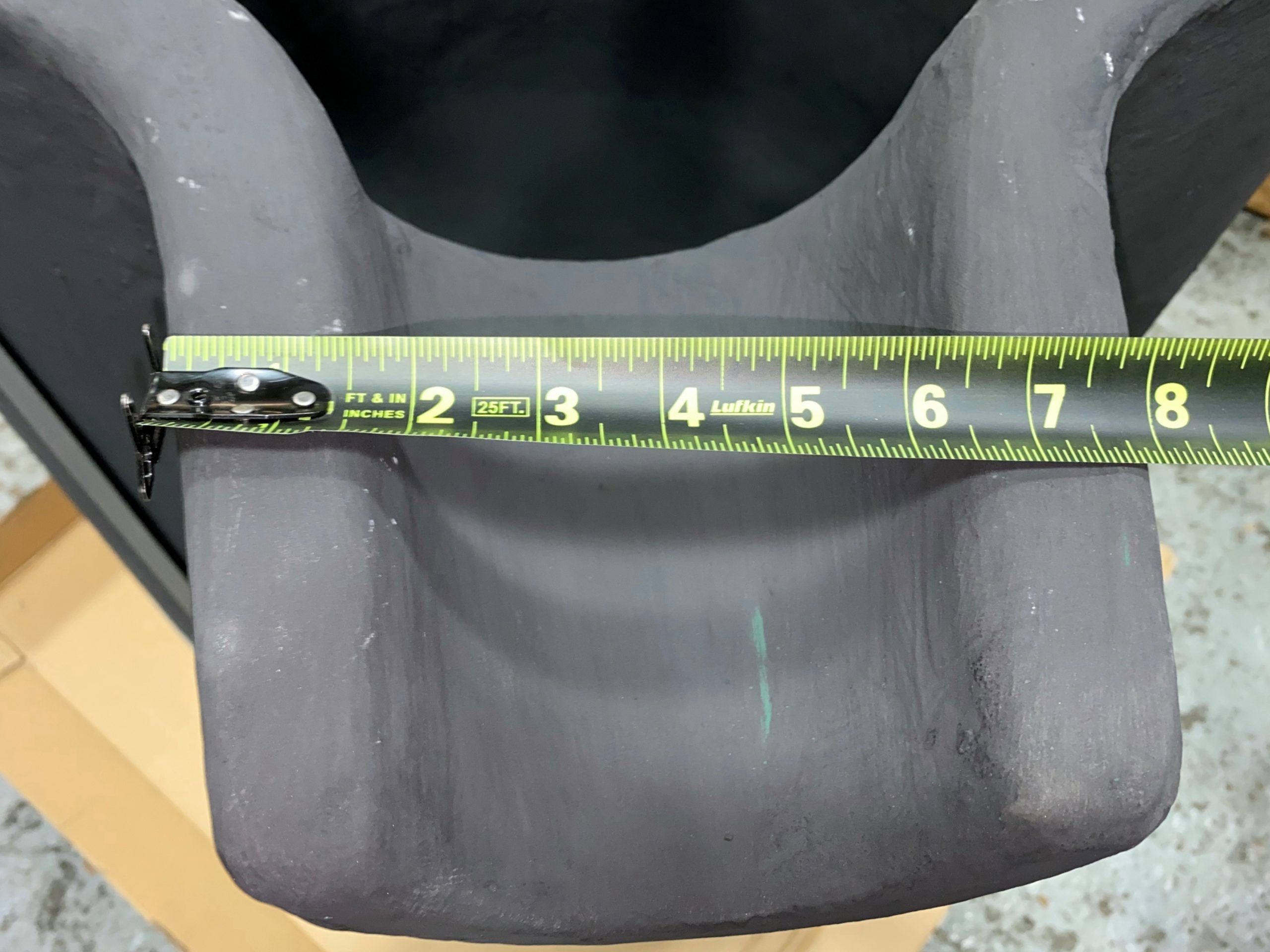 Detailed image of New Axiom Melting Furnace Crucible