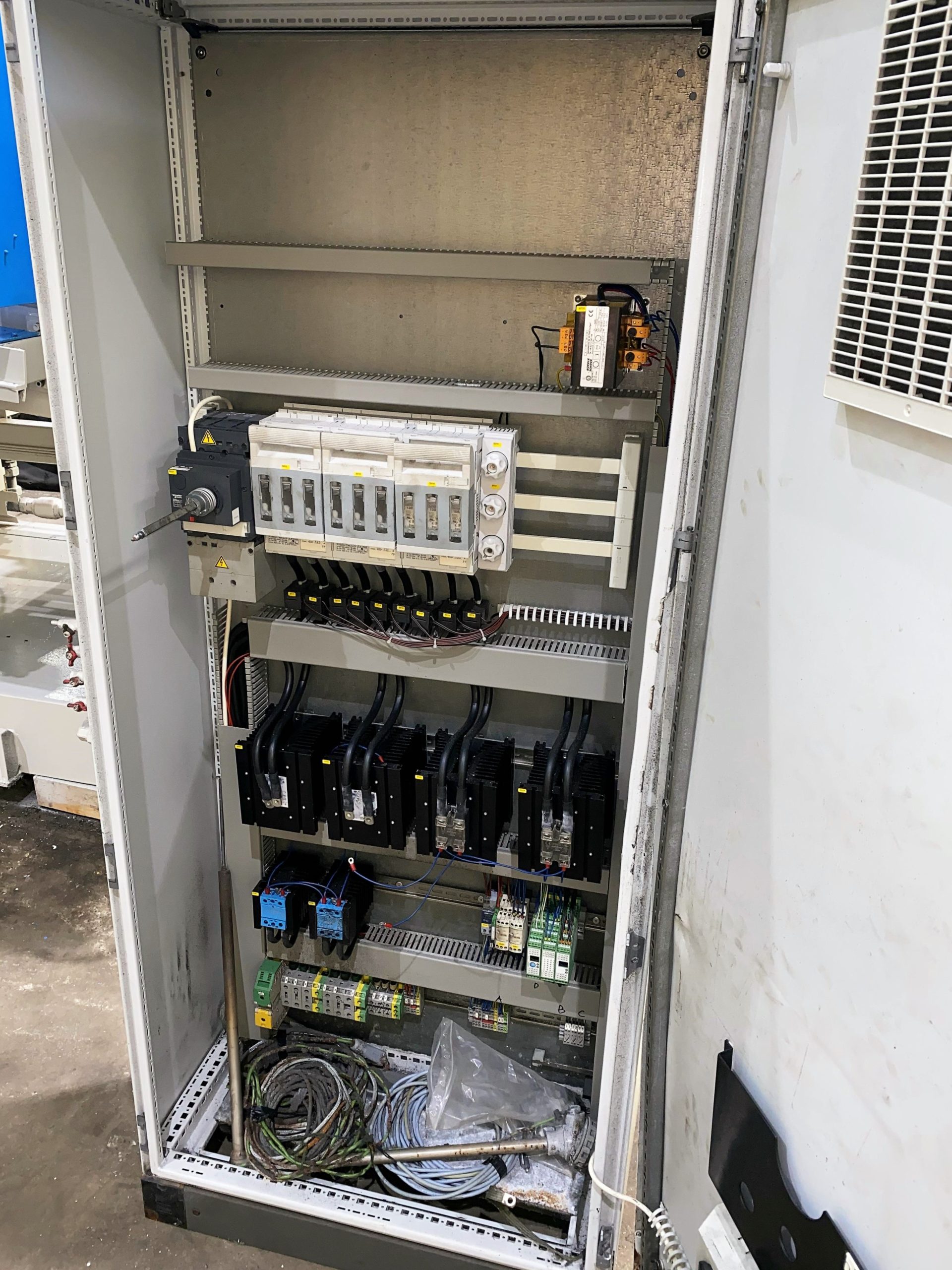 Detailed Picture of Used Hot Chamber Die Casting Machine