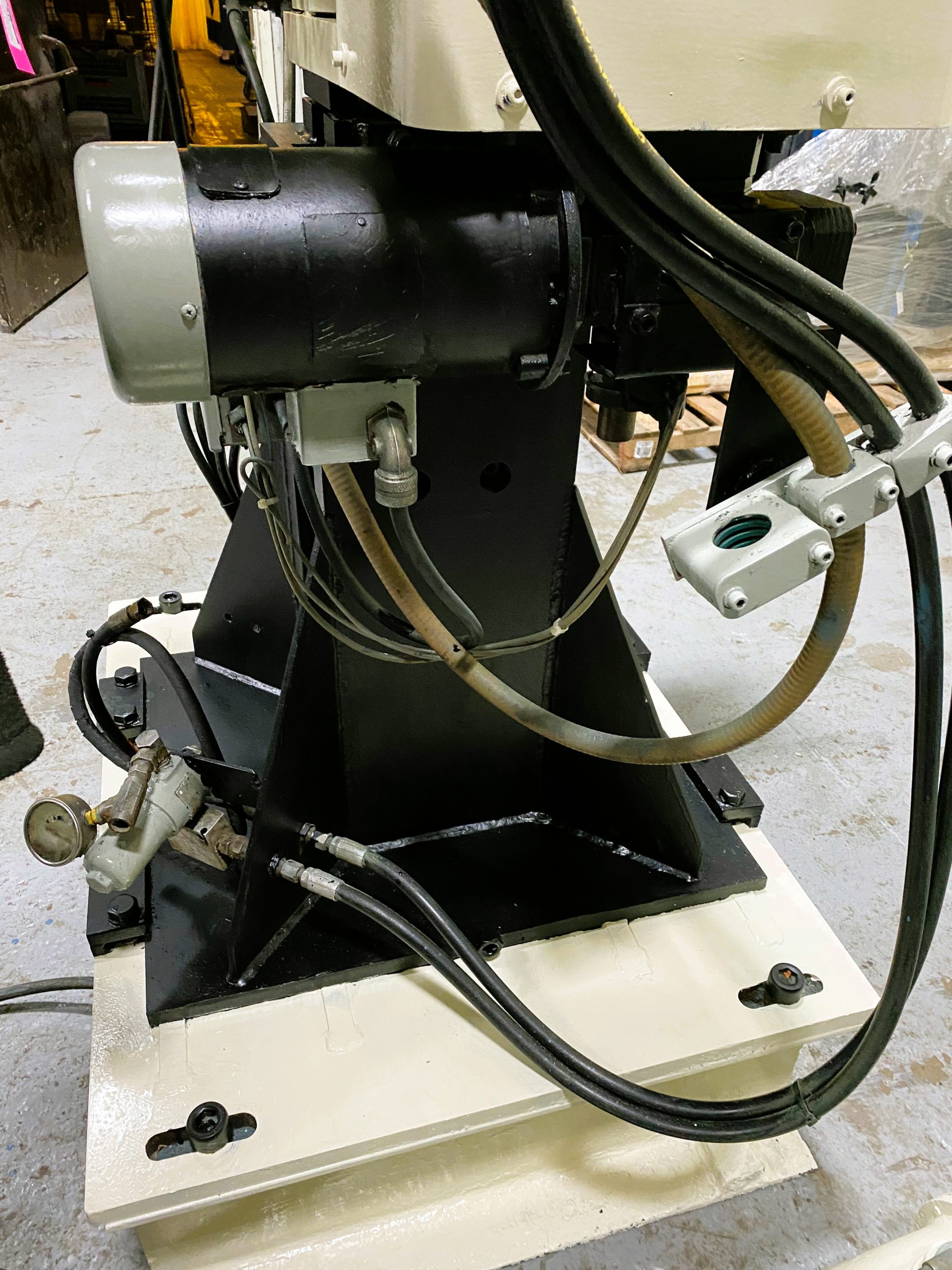 Detailed Picture of Used Rimrock Extractor For Die Casting