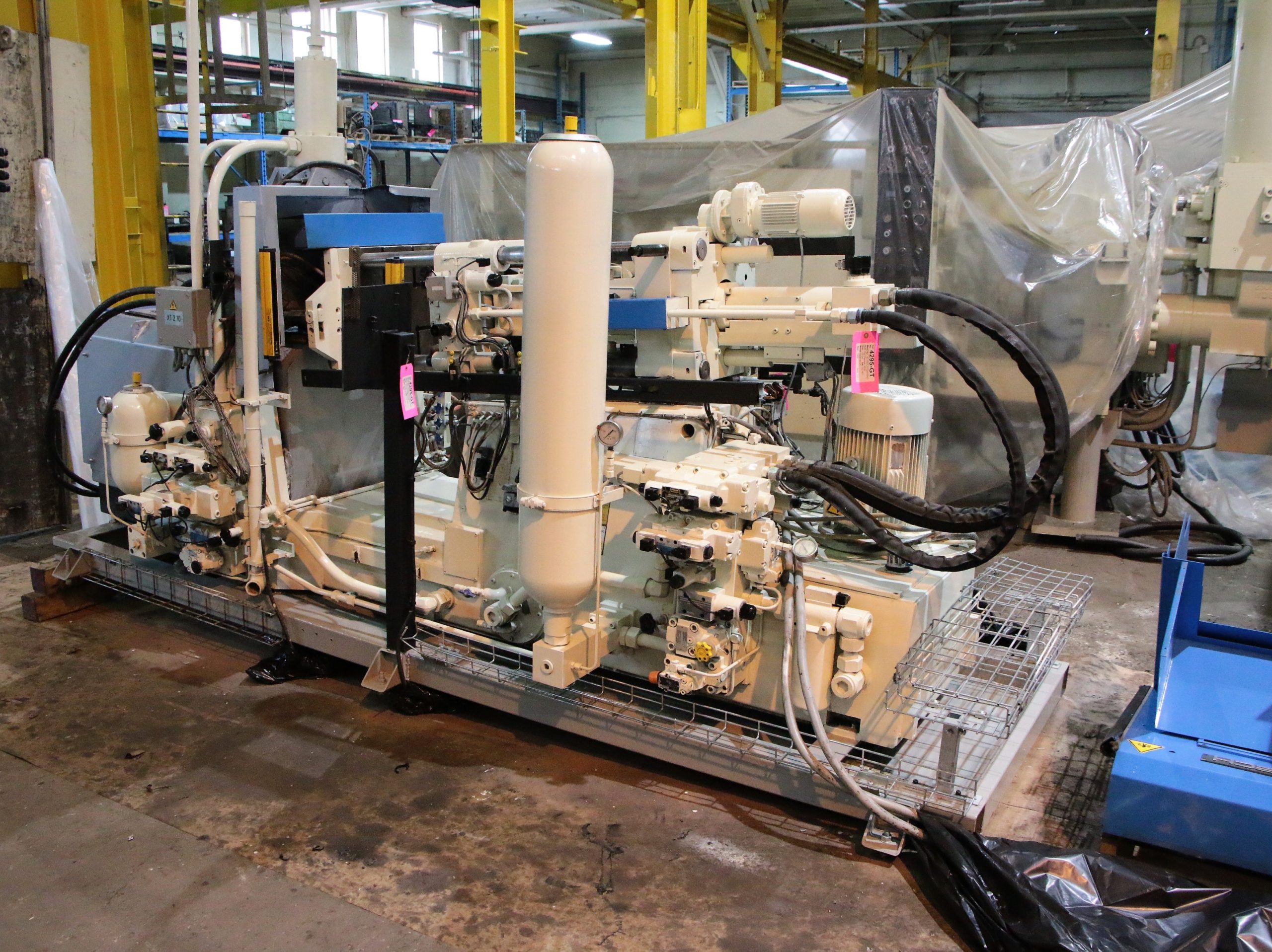 Detailed Picture of Used Hot Chamber Die Casting Machine