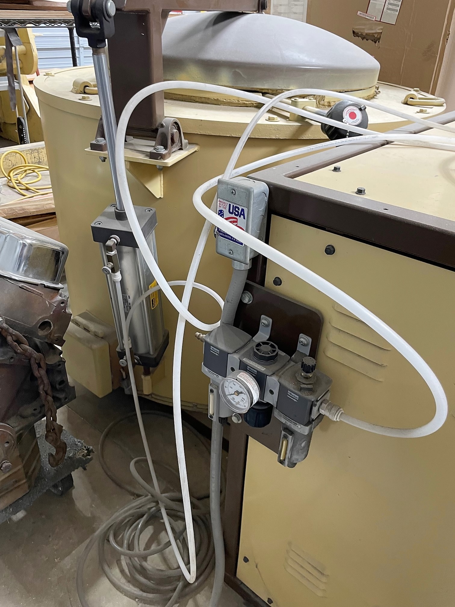 Used Thermtronix 700 Lbs Gas Melting and Holding Furnace #4972