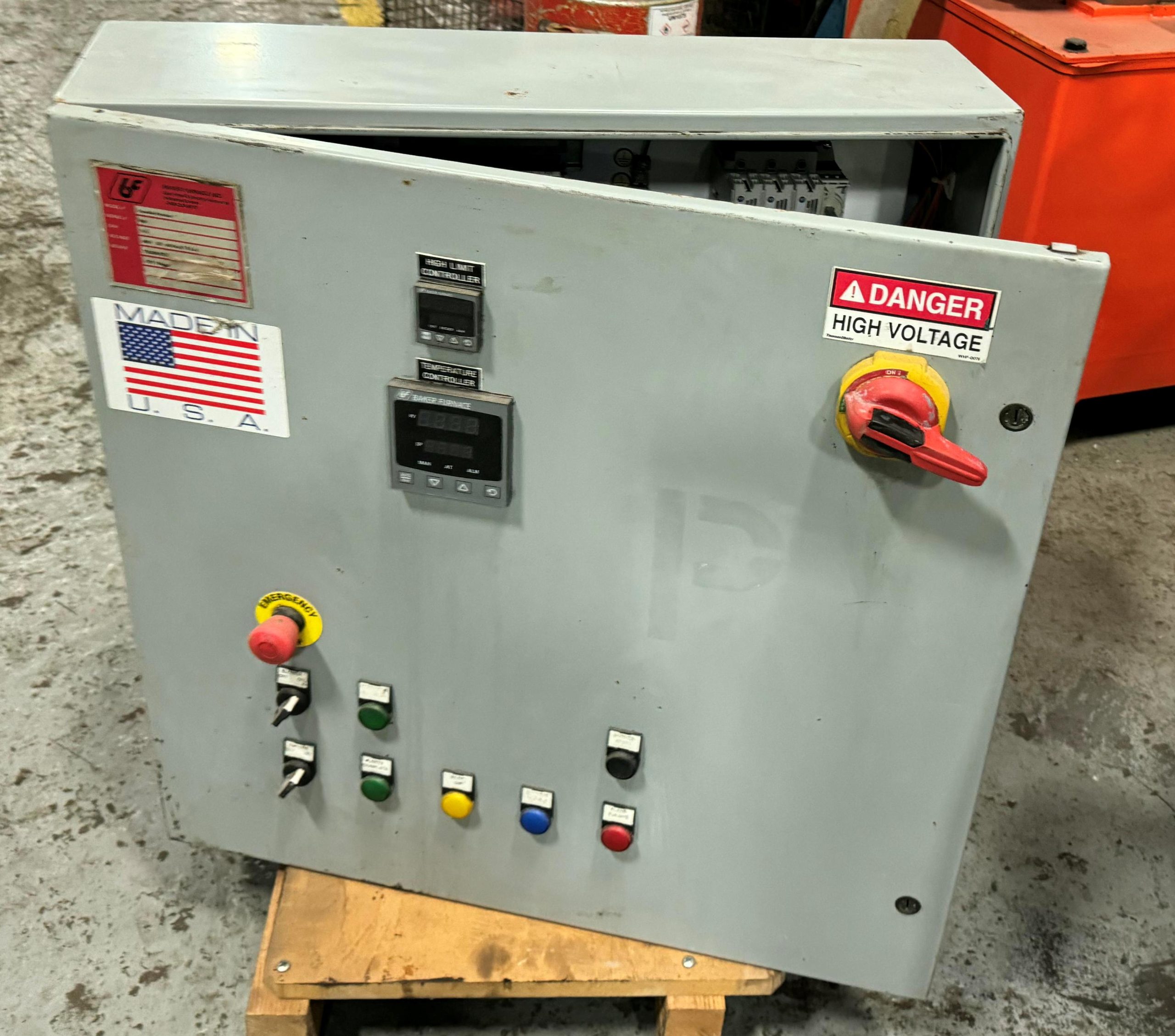 Used Baker Gas Crucible Furnace #4959