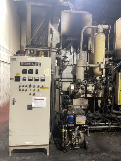 Máquina de fundición a presión de cámara fría Toshiba de 350 toneladas usada #4985
